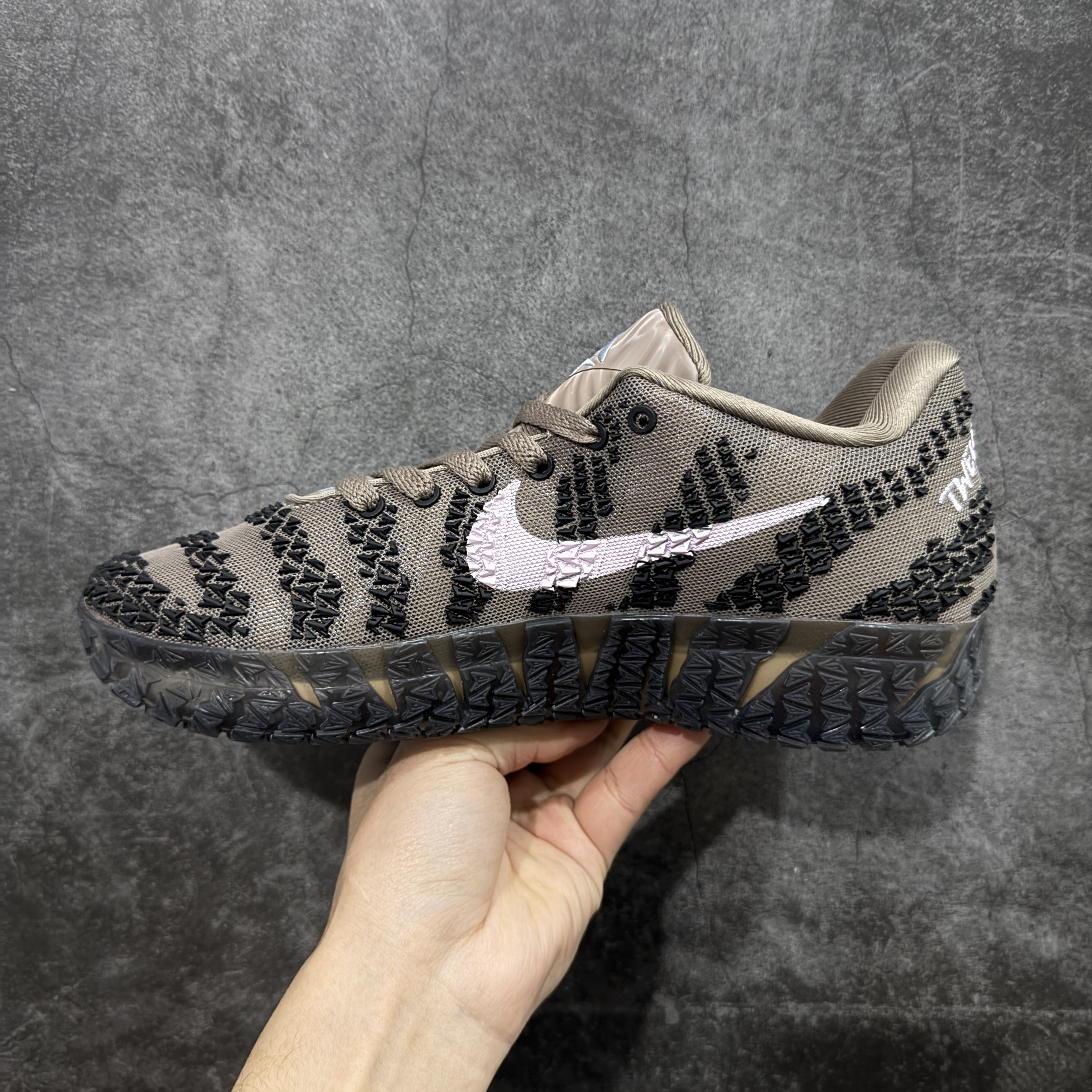 XO Nike Zoom JA3 三代 低筒 前後氣墊 耐磨透氣 實戰籃球鞋 波鞋 球鞋 男鞋 波鞋  摩卡 HF2794-200