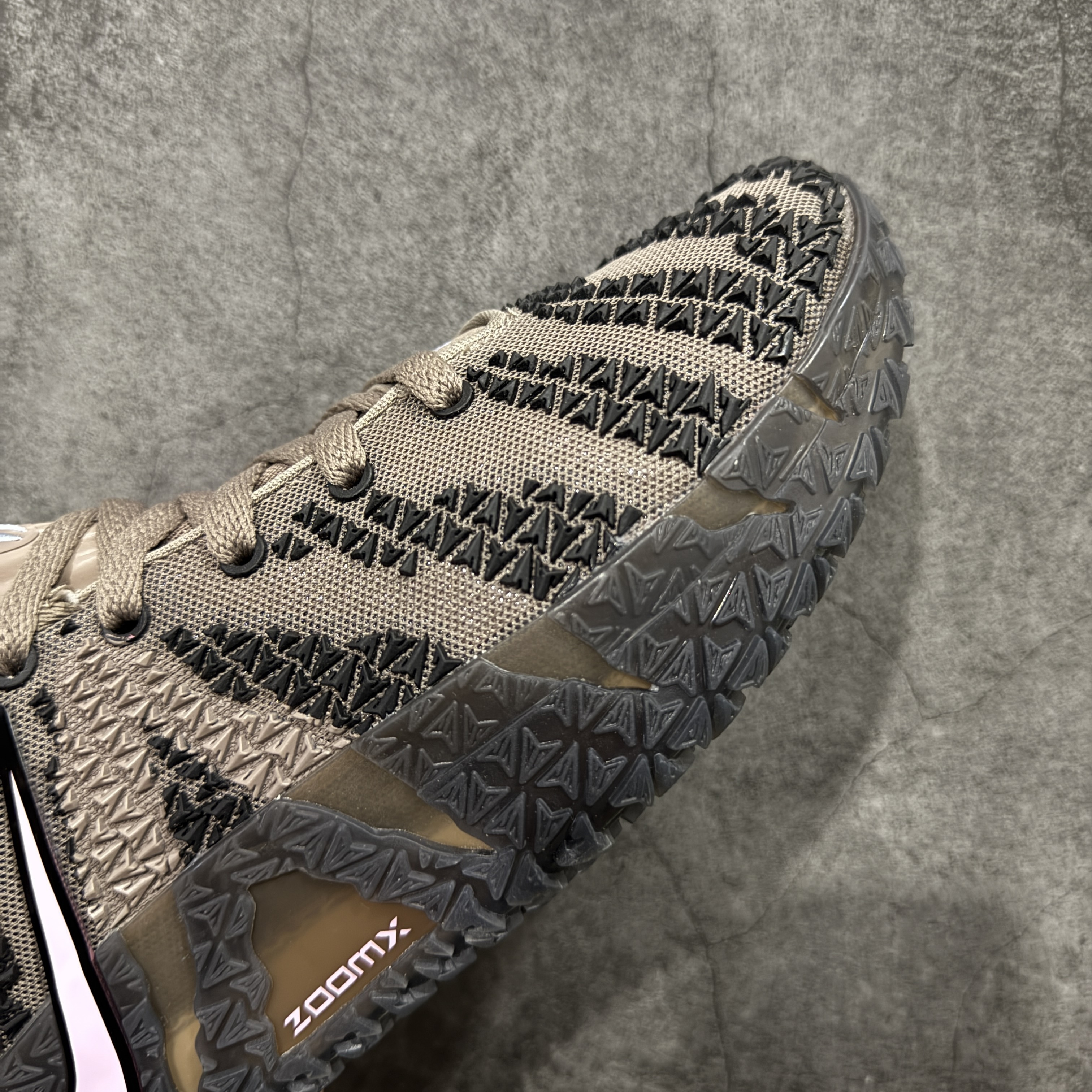 XO Nike Zoom JA3 三代 低筒 前後氣墊 耐磨透氣 實戰籃球鞋 波鞋 球鞋 男鞋 波鞋  摩卡 HF2794-200