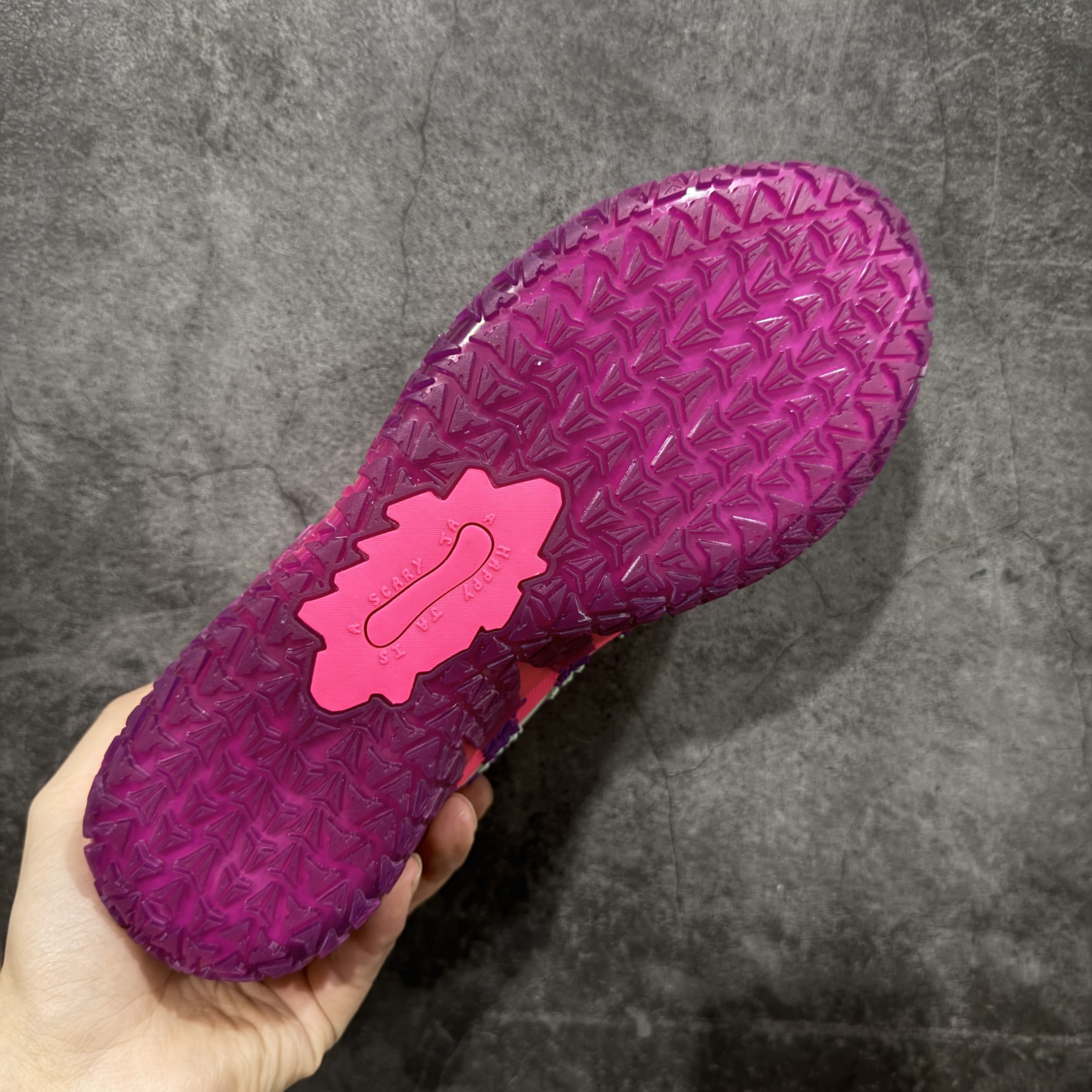 XO Nike Zoom JA3 三代 低筒 前後氣墊 耐磨透氣 實戰籃球鞋 波鞋 球鞋 男鞋 波鞋  紫粉 HF2794-600