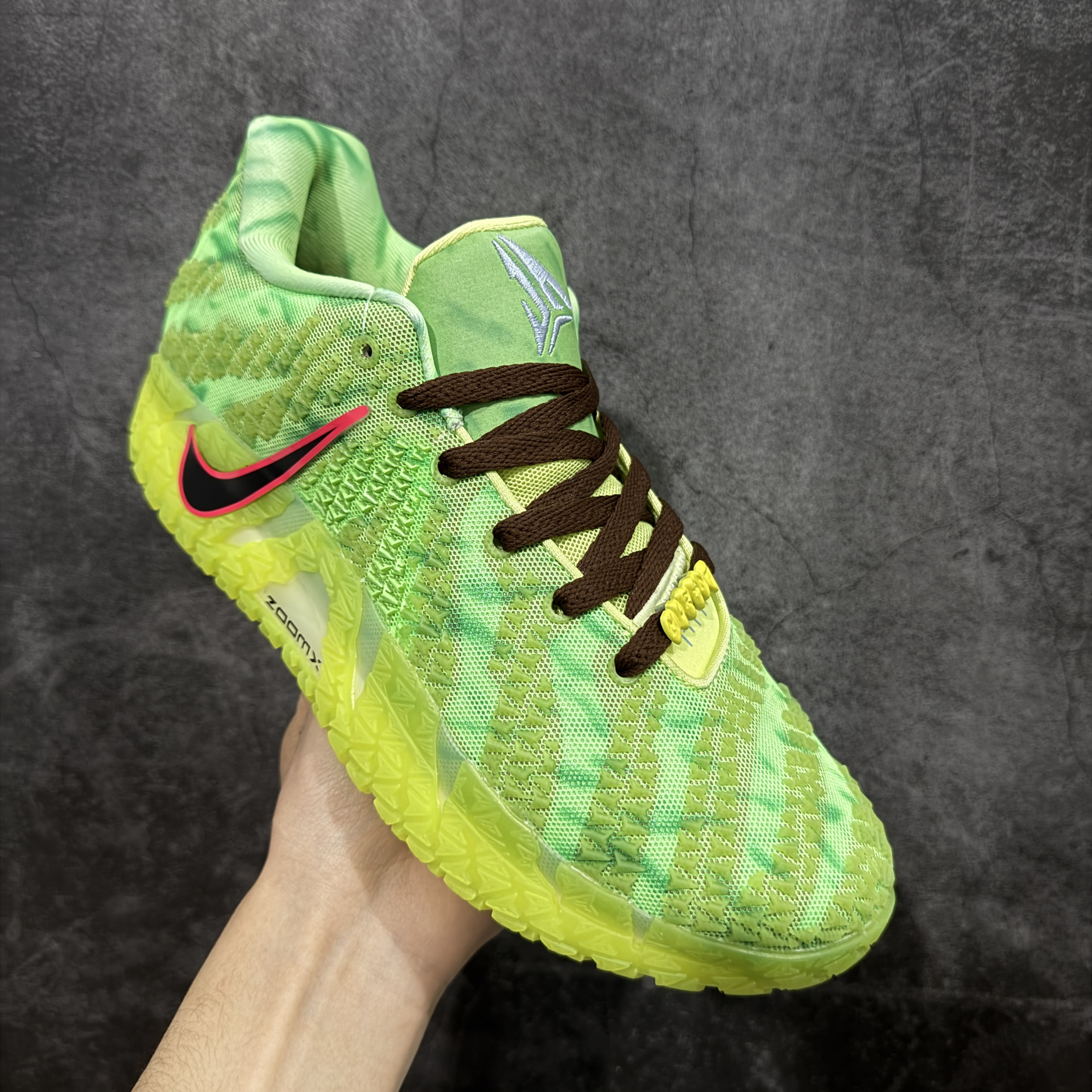 XO Nike Zoom JA3 三代 低筒 前後氣墊 耐磨透氣 實戰籃球鞋 波鞋 球鞋 男鞋 波鞋  万圣节 HV9924-700