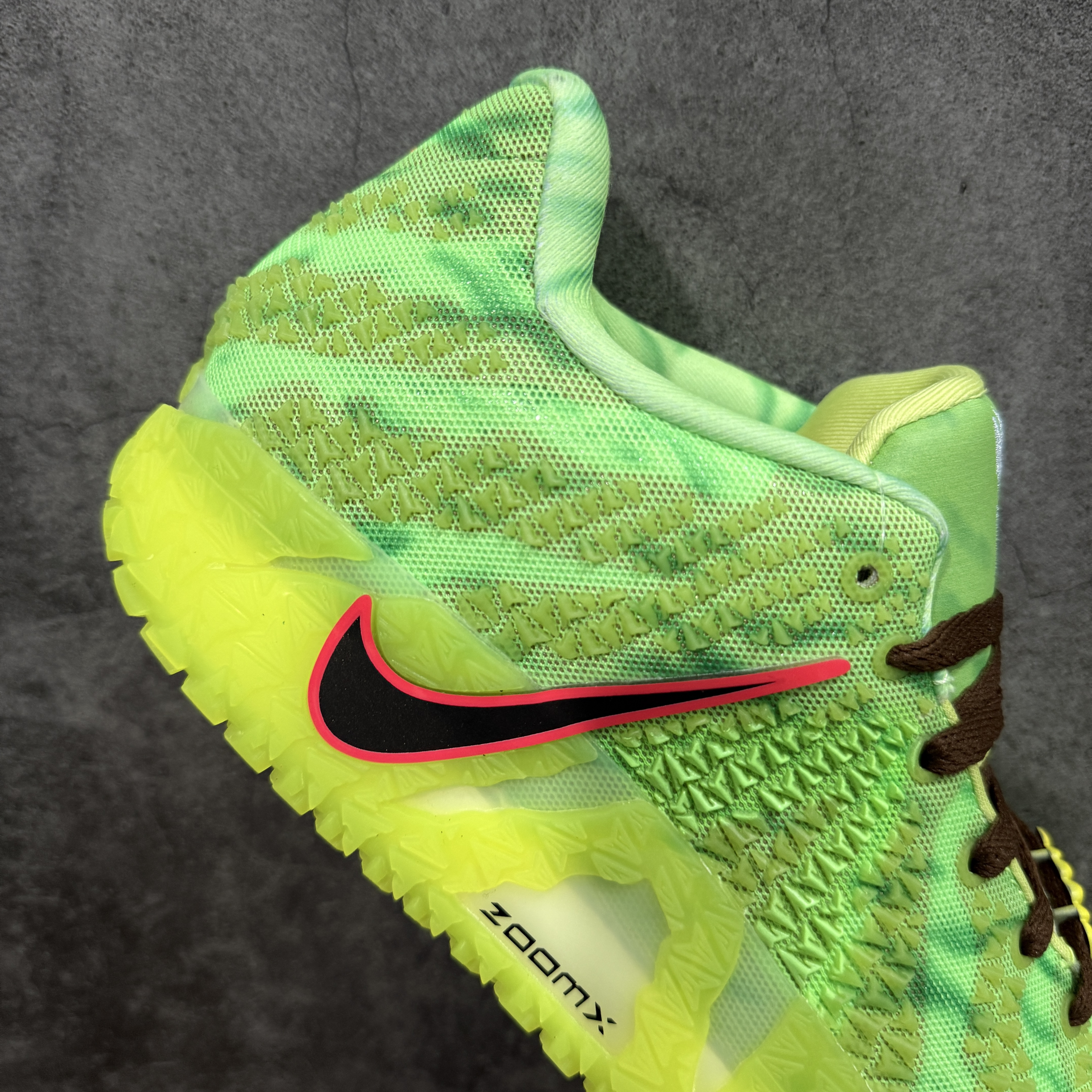 XO Nike Zoom JA3 三代 低筒 前後氣墊 耐磨透氣 實戰籃球鞋 波鞋 球鞋 男鞋 波鞋  万圣节 HV9924-700