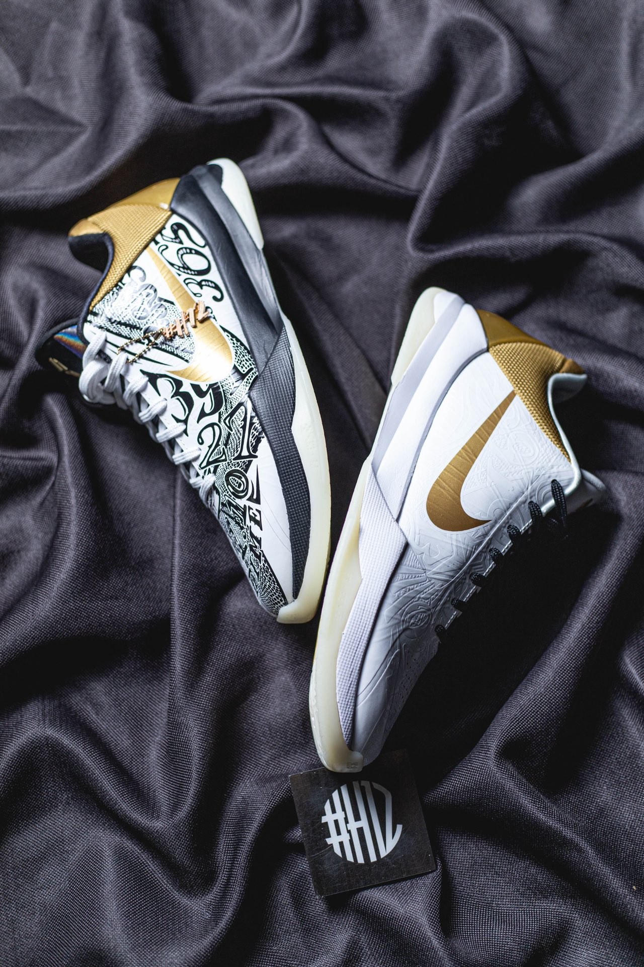 H12/Godkiller Kobe5   科比 5 前掌气垫 后掌EVA 籃球鞋 球鞋 實戰鞋 真碳板 波鞋 黑白阴阳