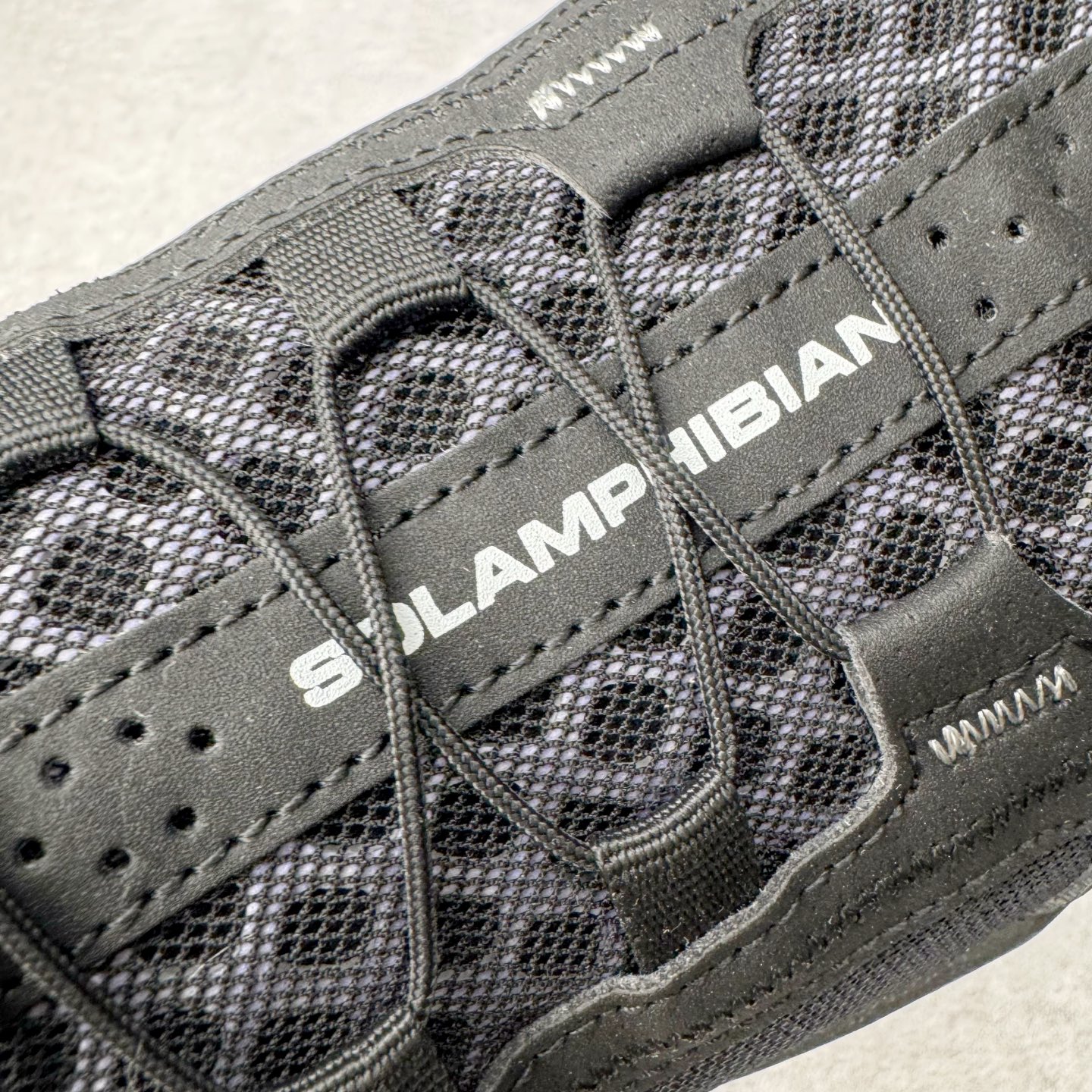 SALOMON SOLAMPHIBIAN 织物 萨洛蒙  低筒 水陆两栖 减震防滑 户外 跑步鞋 运动鞋 登山 男鞋 女鞋  波鞋（版型偏小一码）黑色 478148