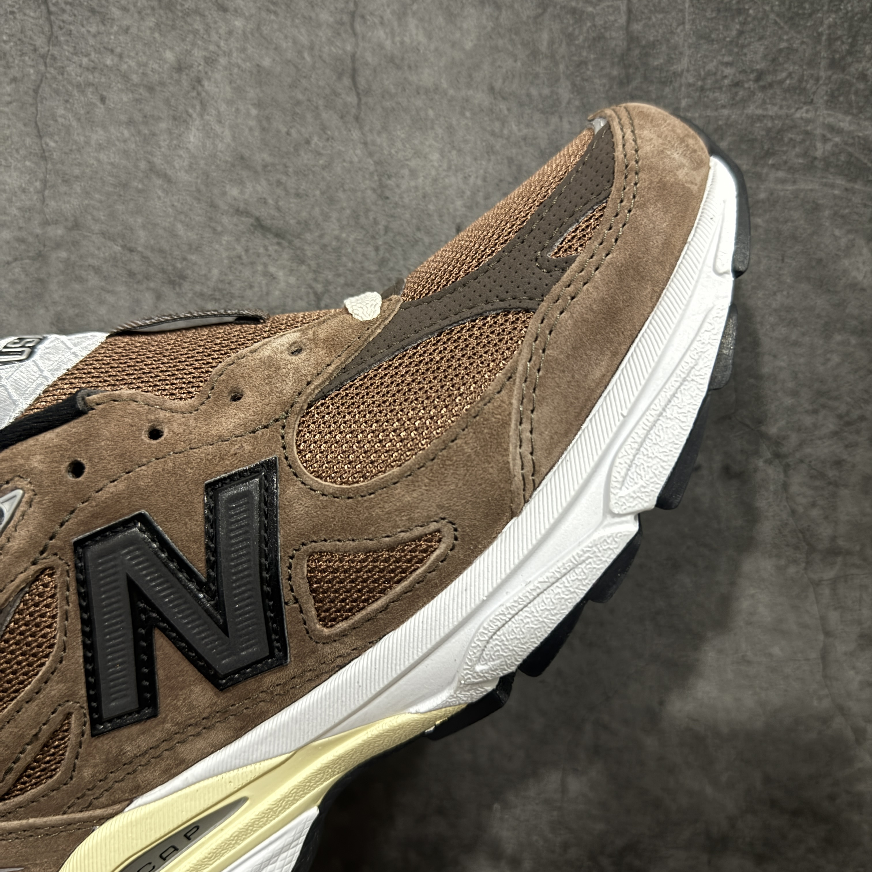 新版  JJJJound Balance 990 V3   低筒 复古跑鞋 休闲鞋 板鞋 运动鞋 男鞋 女鞋 蒙特利尔 深棕 M990JB3