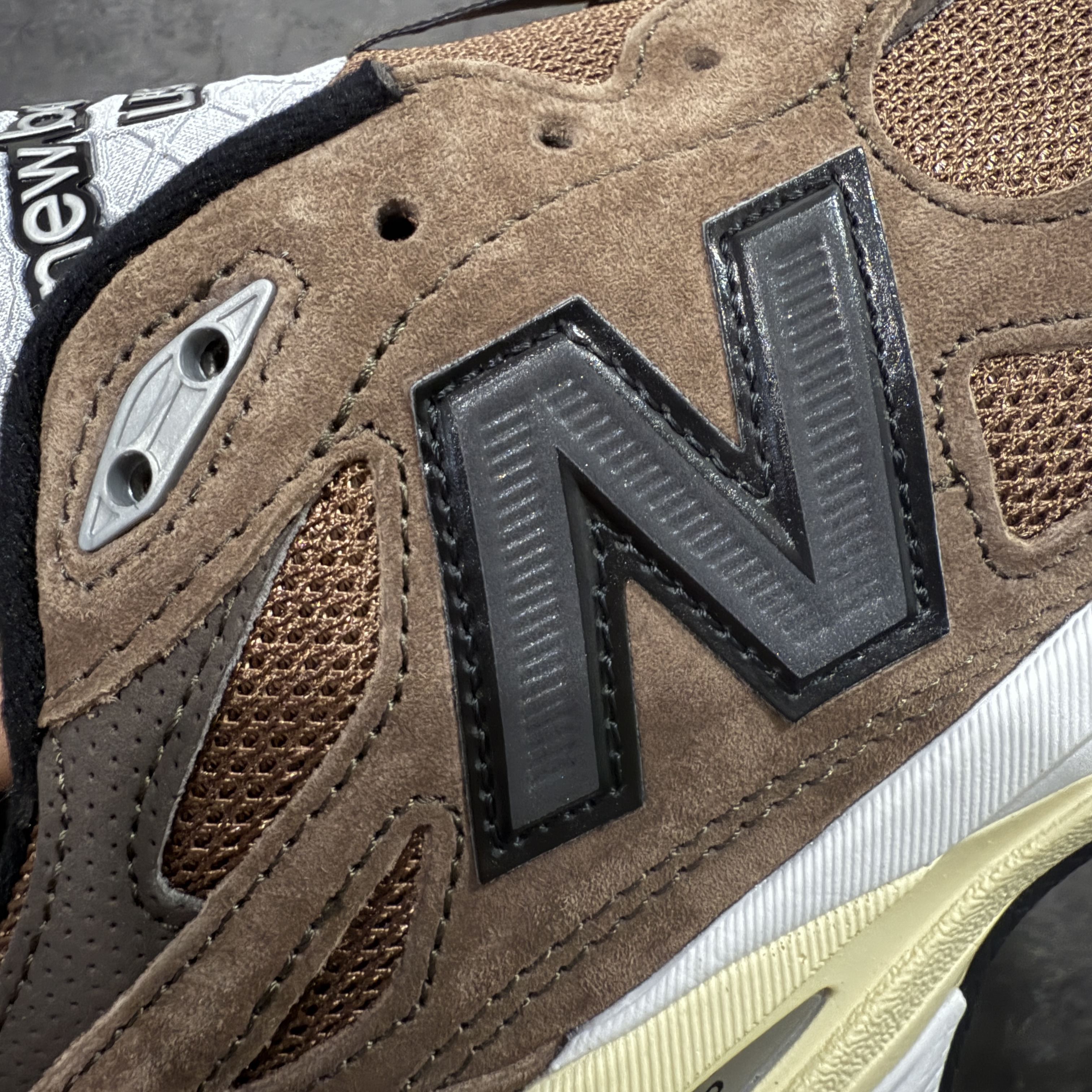 新版  JJJJound Balance 990 V3   低筒 复古跑鞋 休闲鞋 板鞋 运动鞋 男鞋 女鞋 蒙特利尔 深棕 M990JB3