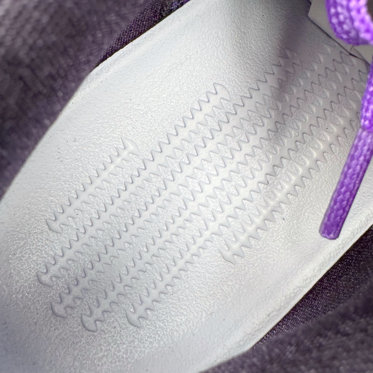 S2 KOBE 9  Elite Low TB 低筒 篮球鞋 实战鞋 球鞋 男鞋 波鞋 紫色 IM0465-500