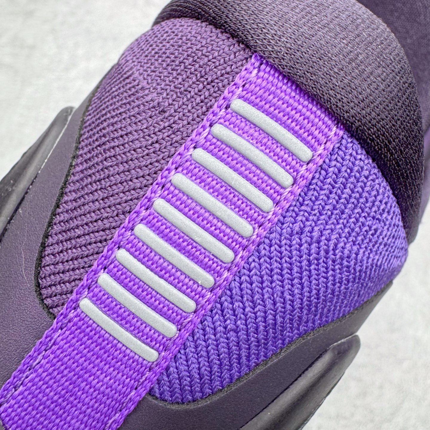 S2 KOBE 9  Elite Low TB 低筒 篮球鞋 实战鞋 球鞋 男鞋 波鞋 紫色 IM0465-500