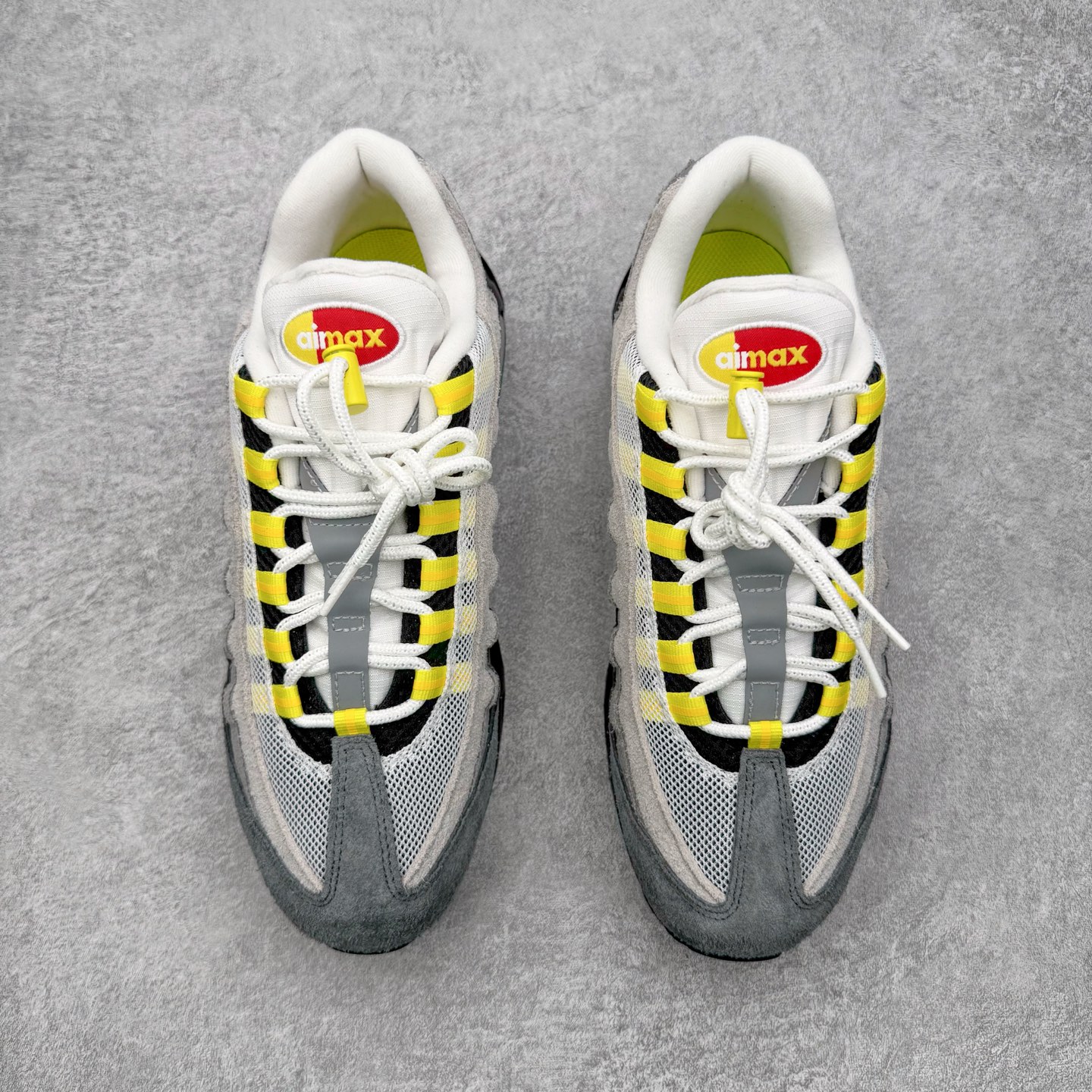 升级最终版UNDEFEATED Nike Air Max 95  低筒 网布防滑 运动鞋 休闲鞋 球鞋 男鞋 波鞋 纽约限定 联名灰绿 IB4523-004 