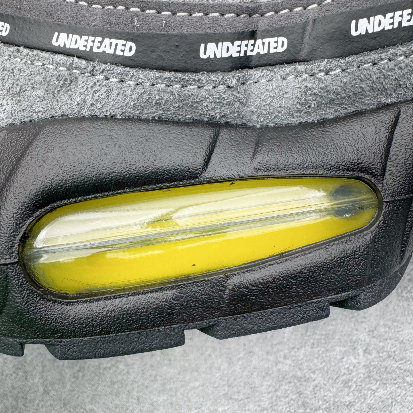 升级最终版UNDEFEATED Nike Air Max 95  低筒 网布防滑 运动鞋 休闲鞋 球鞋 男鞋 波鞋 纽约限定 联名灰绿 IB4523-004 