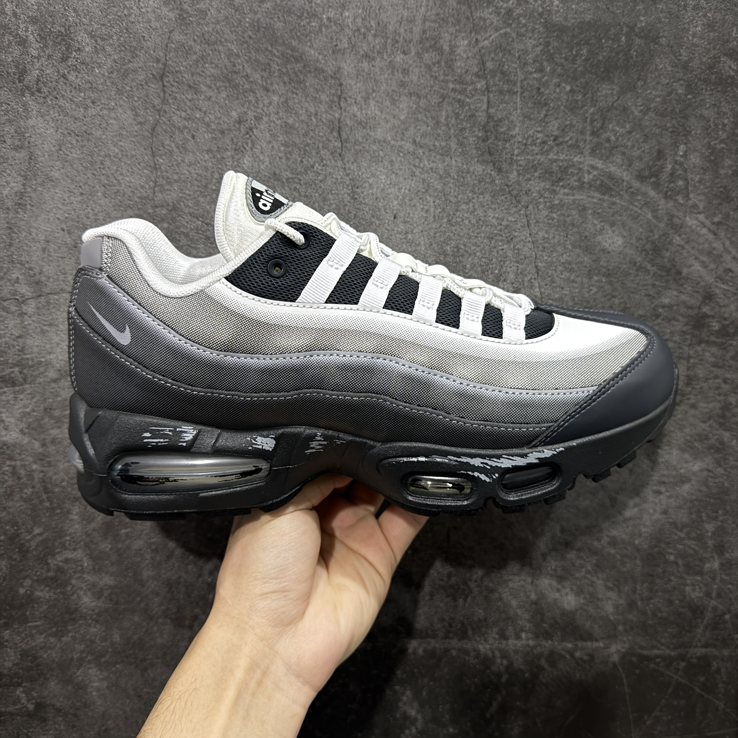 升级最终版UNDEFEATED Nike Air Max 95  Yu-Gi-Oh 低筒 网布防滑 运动鞋 休闲鞋 球鞋 男鞋 波鞋 魔兽世界 尤尼奇联名款 II7404-100