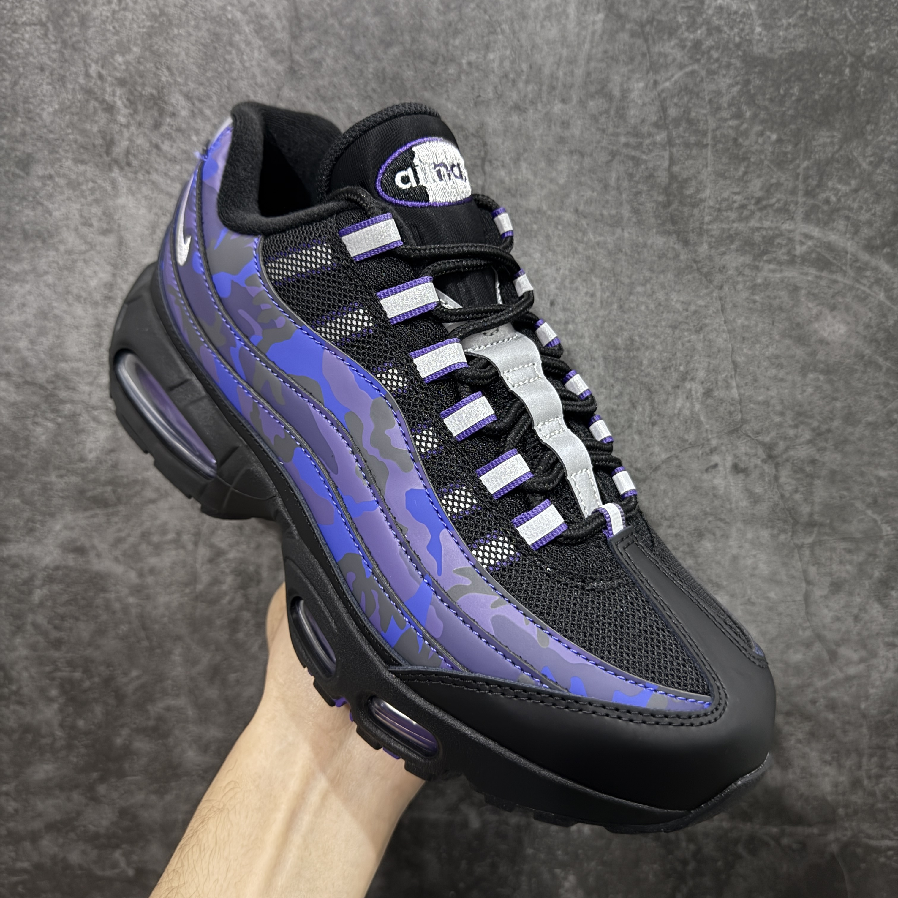 升级最终版UNDEFEATED Nike Air Max 95 低筒 网布防滑 运动鞋 休闲鞋 球鞋 男鞋 波鞋 迷彩黑紫  HQ1973-500
