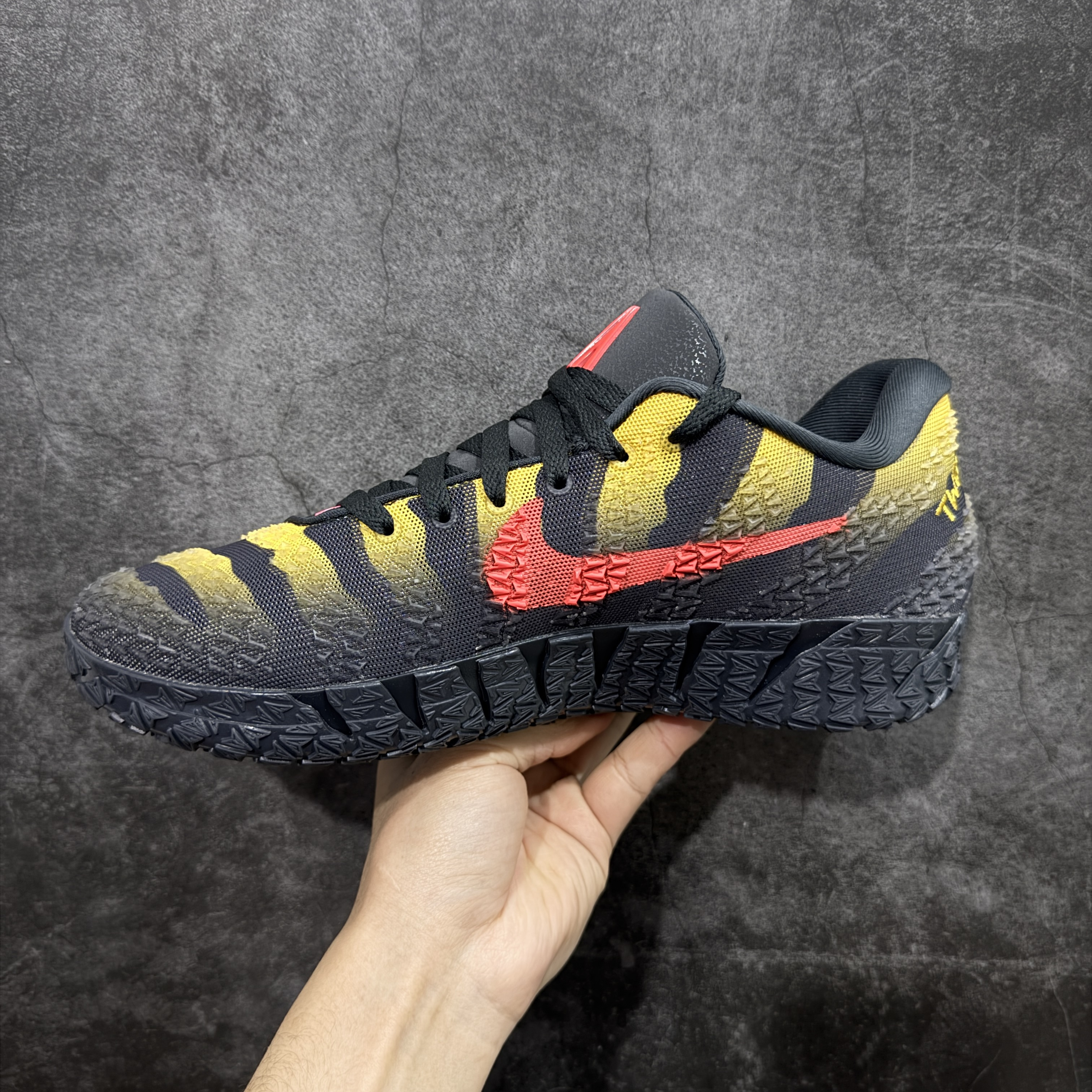 XO Nike Zoom JA3 三代 低筒 前後氣墊 耐磨透氣 實戰籃球鞋 波鞋 球鞋 男鞋 波鞋  炭灰色 IU7240-001