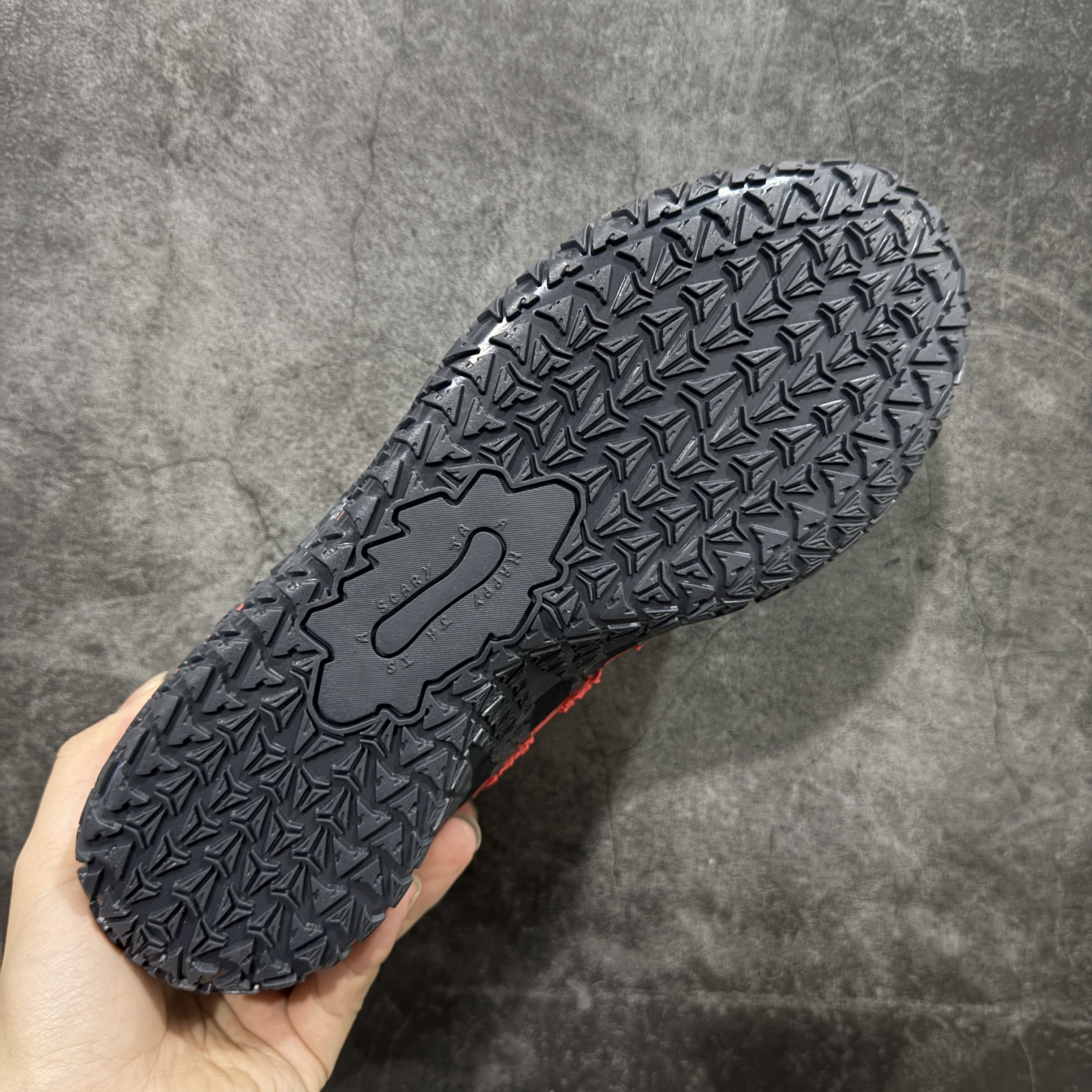 XO Nike Zoom JA3 三代 低筒 前後氣墊 耐磨透氣 實戰籃球鞋 波鞋 球鞋 男鞋 波鞋  炭灰色 IU7240-001