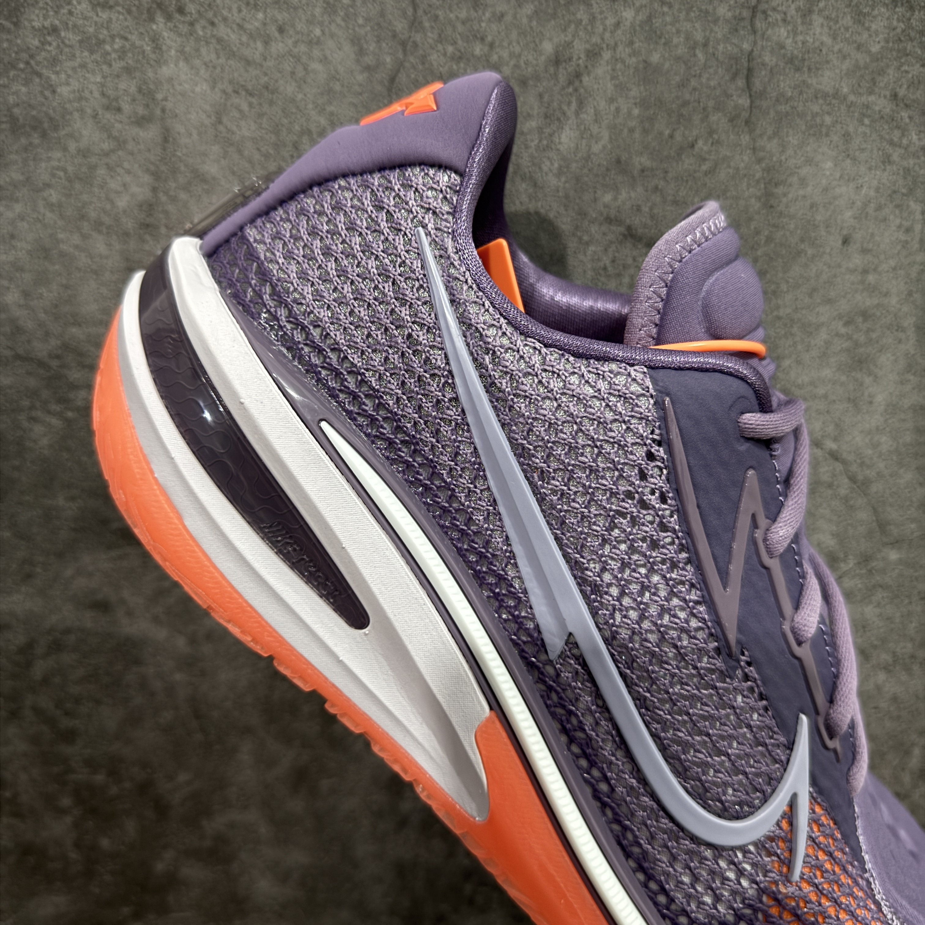 STAR-S级 GT Cut 1.0 1代  低筒  篮球鞋 球鞋 实战鞋 全掌气垫 TPU抗扭 男鞋  紫色 CZ0175-501