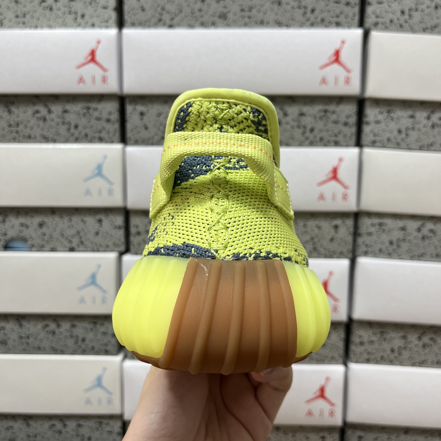 adidas originals Yeezy Boost 350 V2 低筒 休闲鞋 运动鞋 男鞋 女鞋 黄斑马 B37572