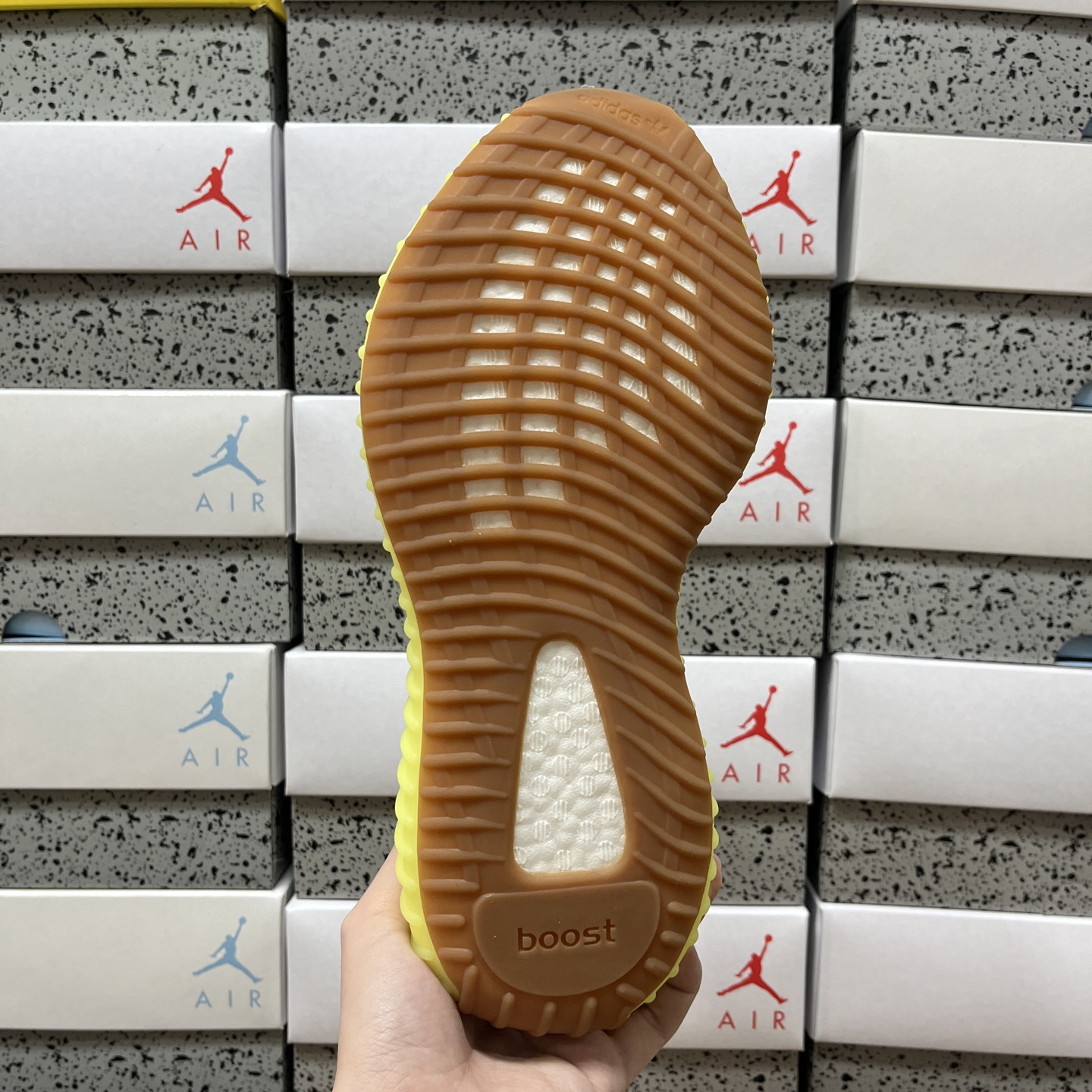 adidas originals Yeezy Boost 350 V2 低筒 休闲鞋 运动鞋 男鞋 女鞋 黄斑马 B37572