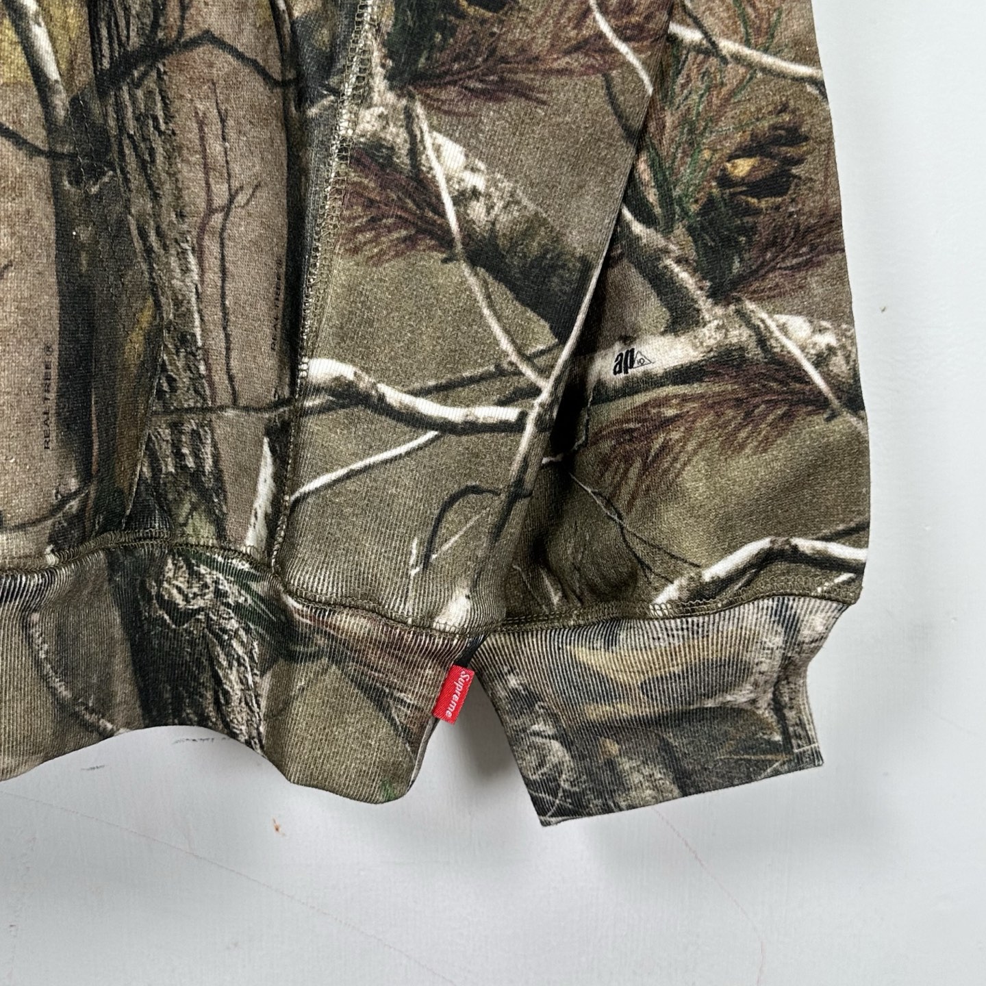 Supreme FW25 WEEK15 Box Logo Hooded Sweatshirt 刺绣标志 logo 袋鼠口 连帽 加绒 卫衣 男女同款 