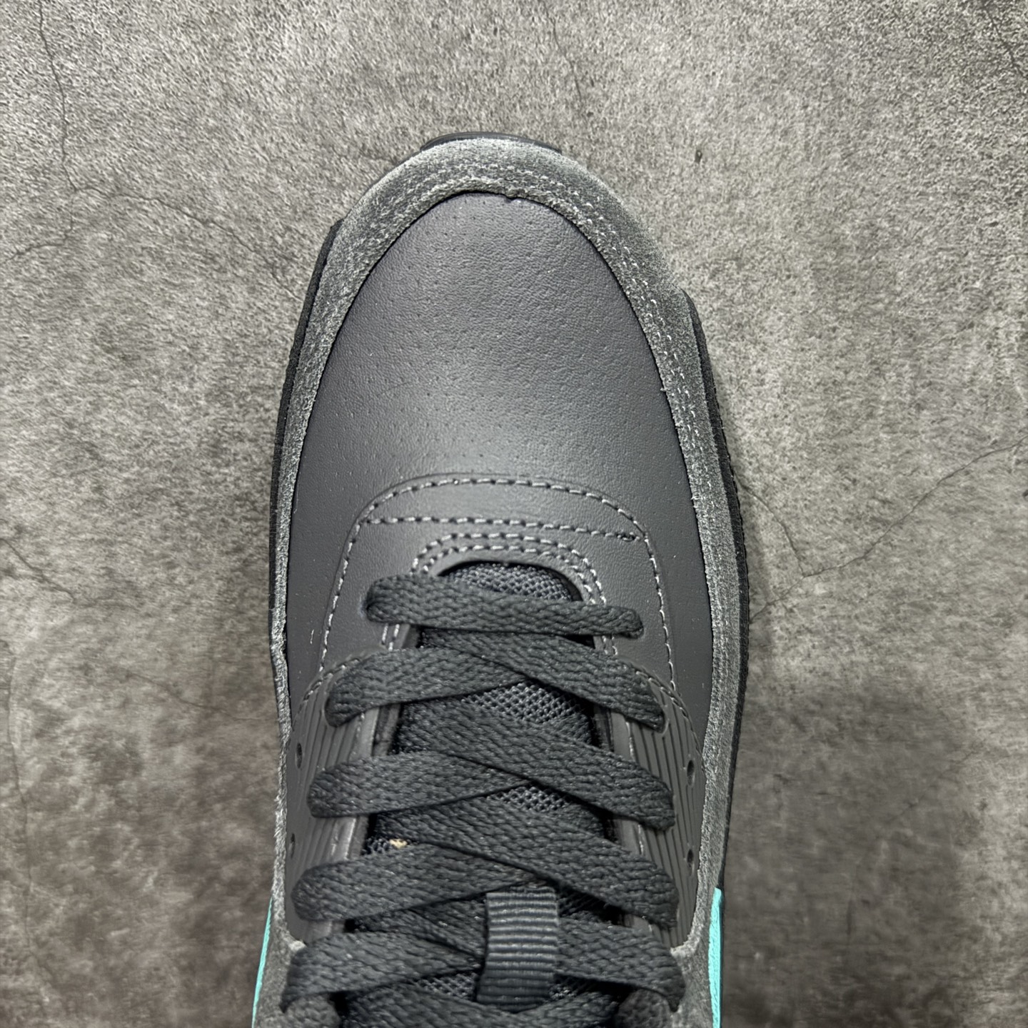 Nike Air Max 90 低筒 复古 网布防滑 运动鞋 休闲鞋 球鞋 男鞋 波鞋 黑绿B0 IF0670-002
