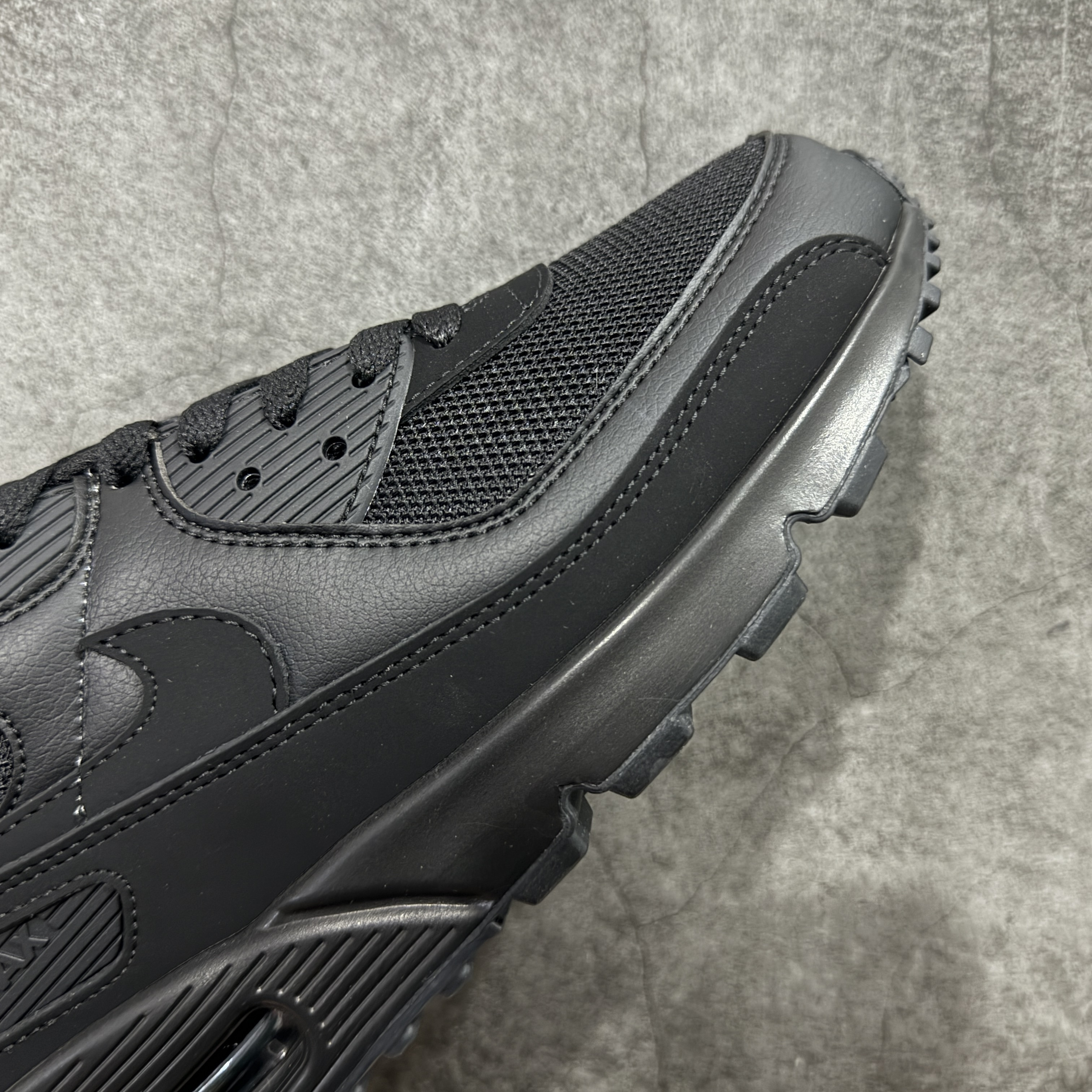 Nike Air Max 90 低筒 复古 网布防滑 运动鞋 休闲鞋 球鞋 男鞋 波鞋 黑武士 A5 CN8490-003