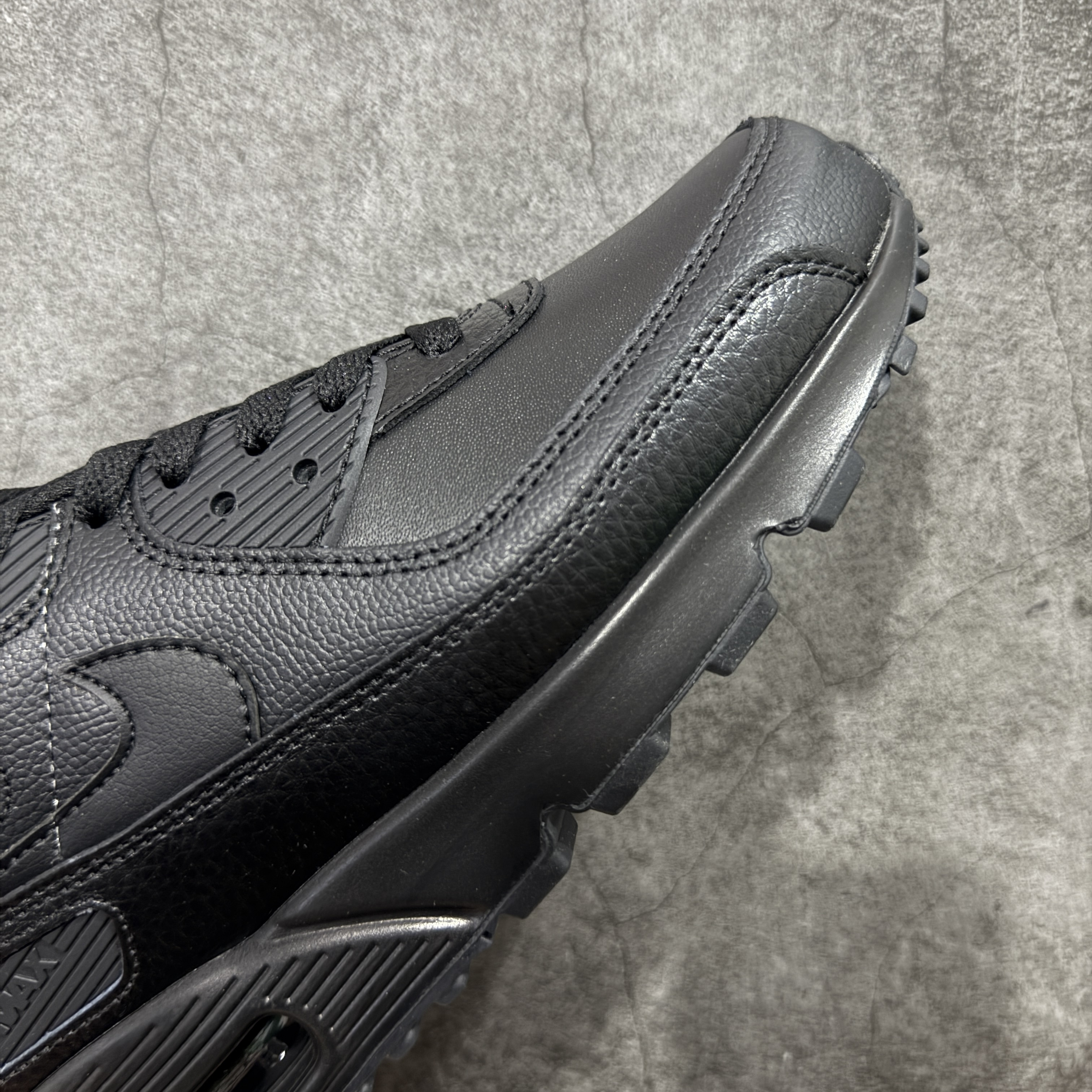 Nike Air Max 90 低筒 复古 网布防滑 运动鞋 休闲鞋 球鞋 男鞋 波鞋  黑武士