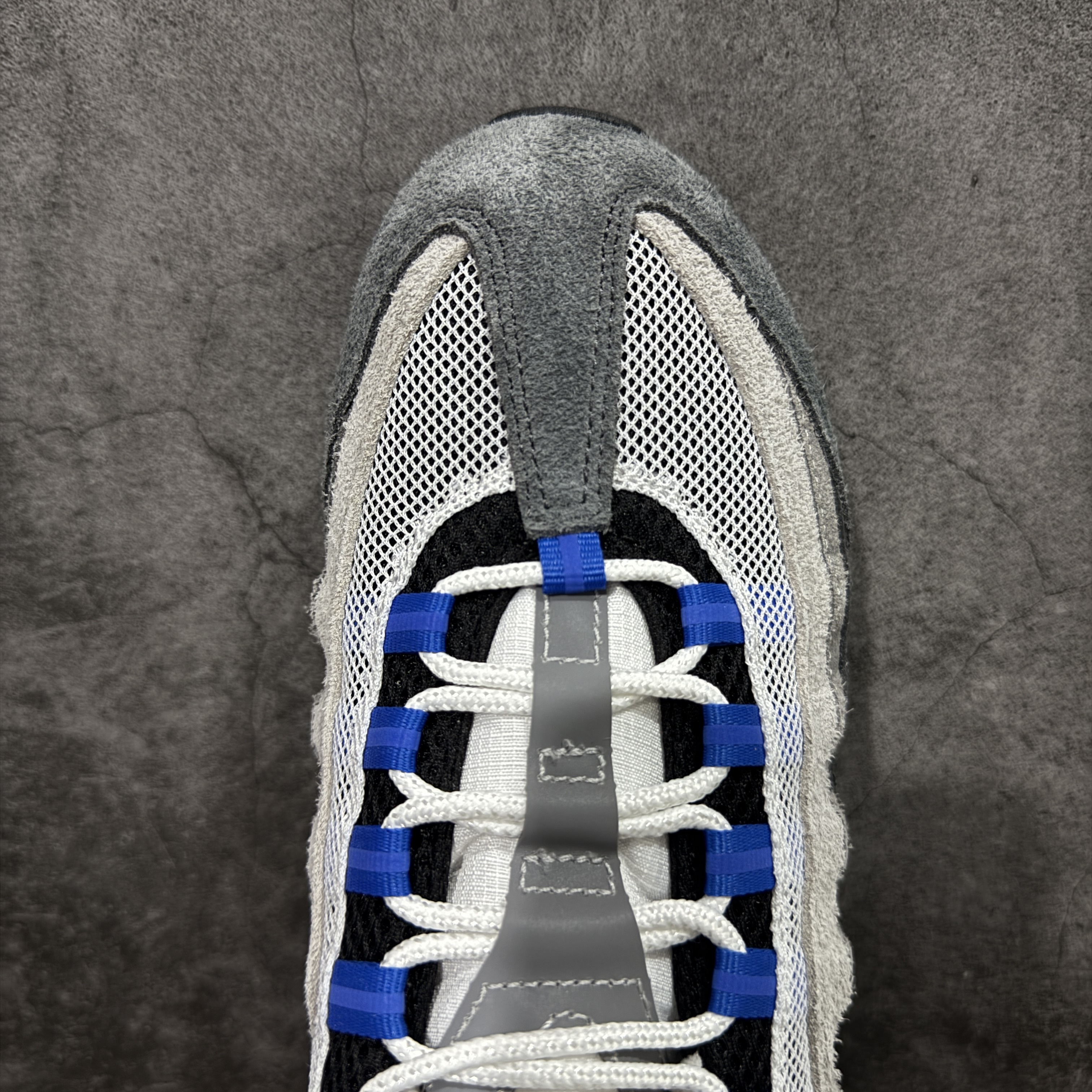 升级最终版UNDEFEATED Nike Air Max 95 低筒 网布防滑 运动鞋 休闲鞋 球鞋 男鞋 波鞋 灰蓝 IB4523-001
