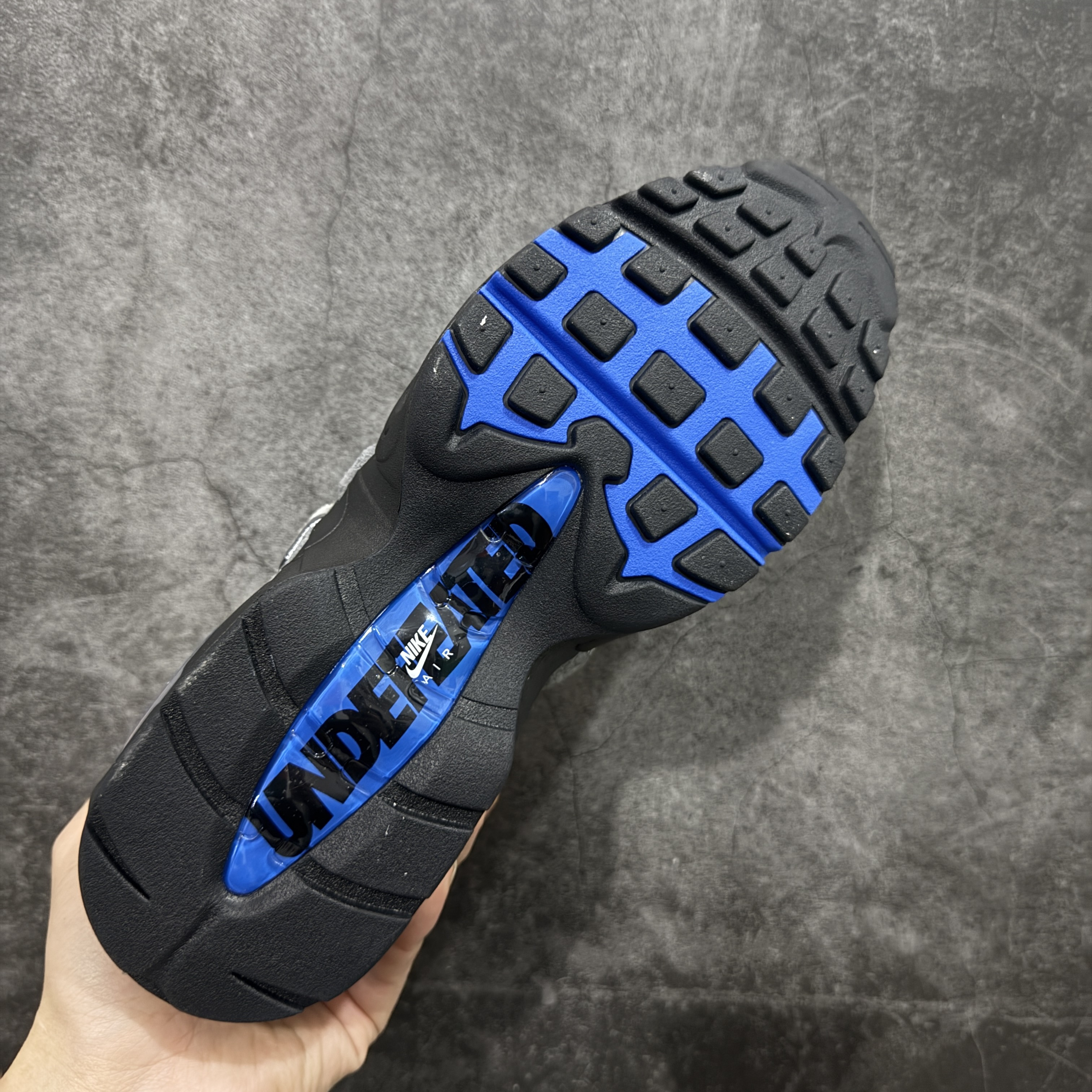 升级最终版UNDEFEATED Nike Air Max 95 低筒 网布防滑 运动鞋 休闲鞋 球鞋 男鞋 波鞋 灰蓝 IB4523-001