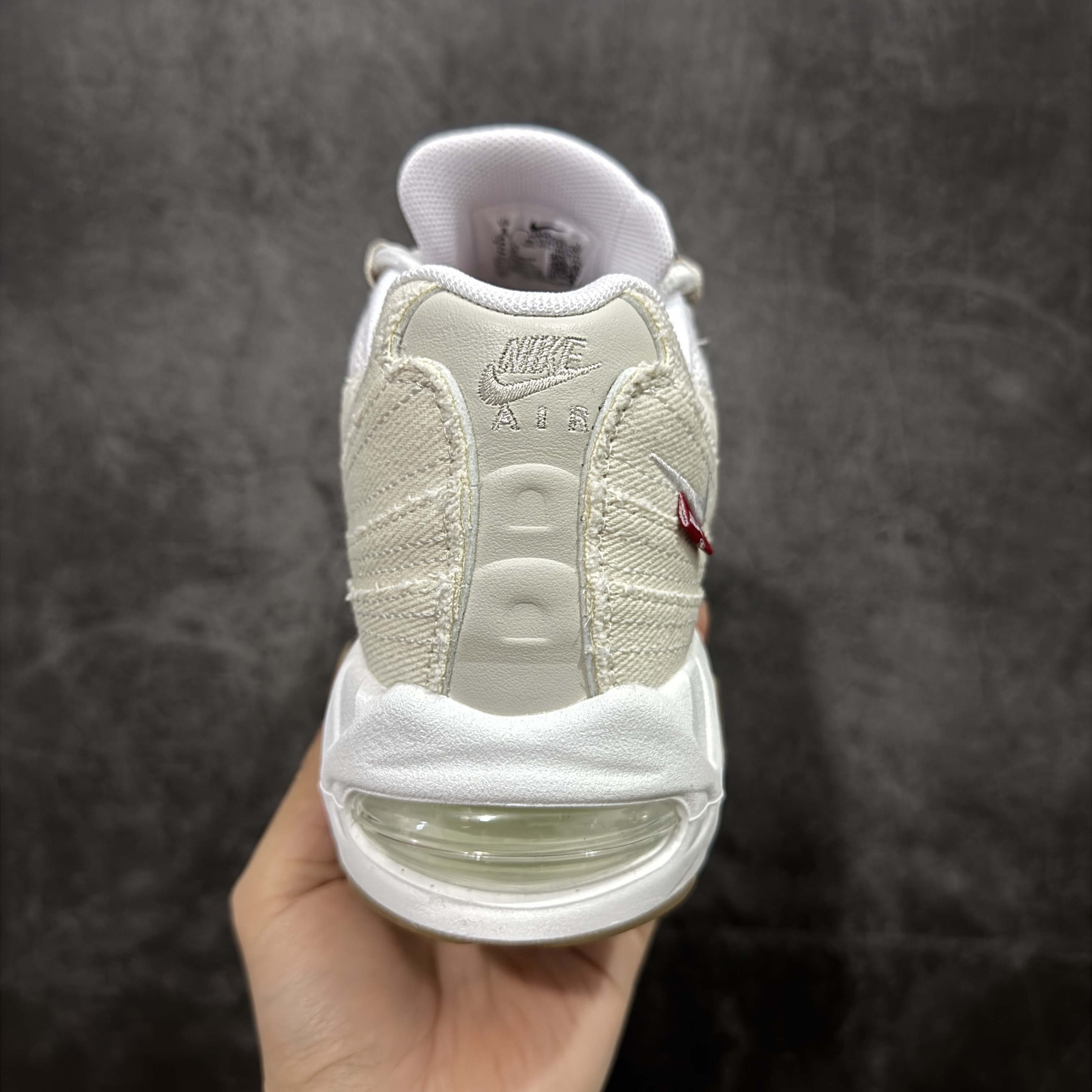  Levi's Nike Air Max 95 低筒 网布防滑 运动鞋 休闲鞋 球鞋 男鞋 波鞋 米色 HM4743-100 