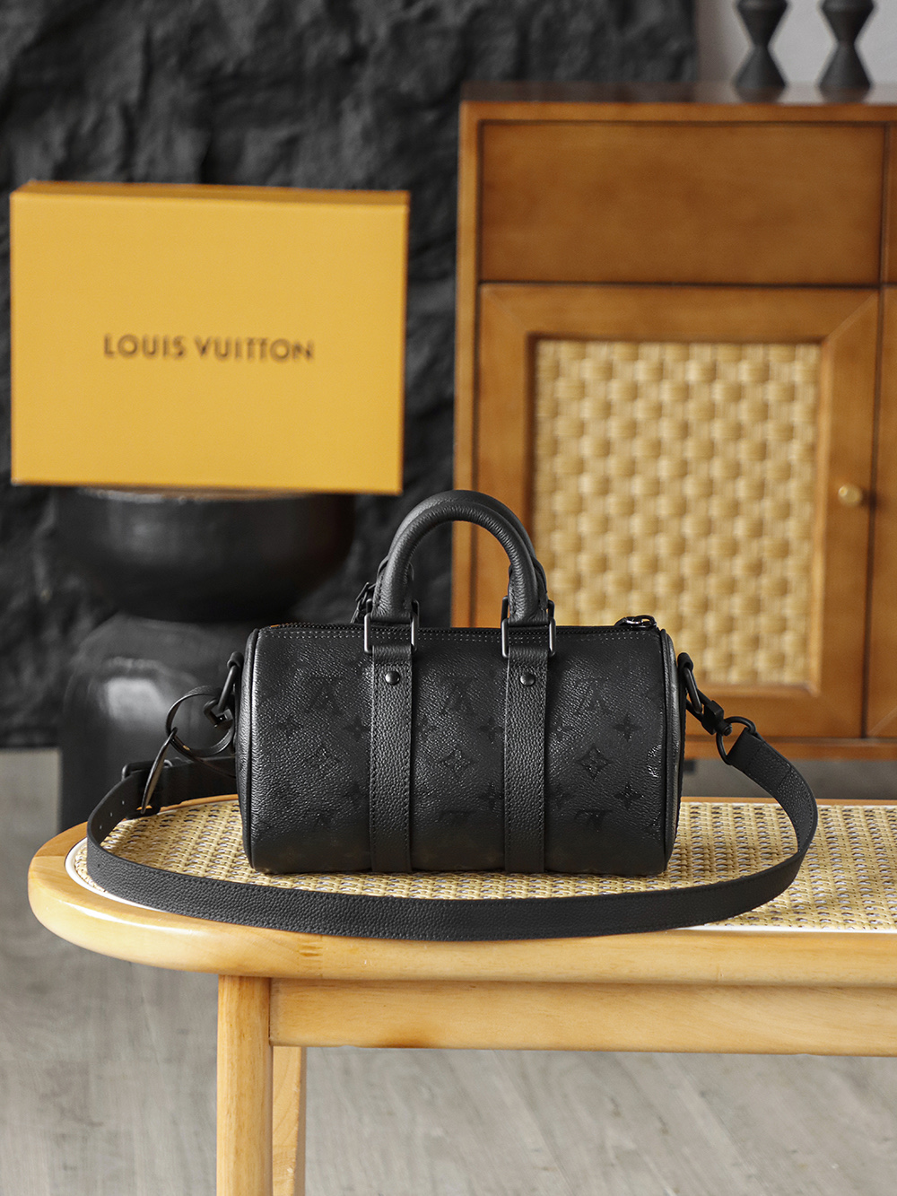 25CM AS LOUIS VUITTON KEEPALL 全钢五金 经典老花 印花 锁扣 涂层帆布  旅行包 黑色A2 M28369