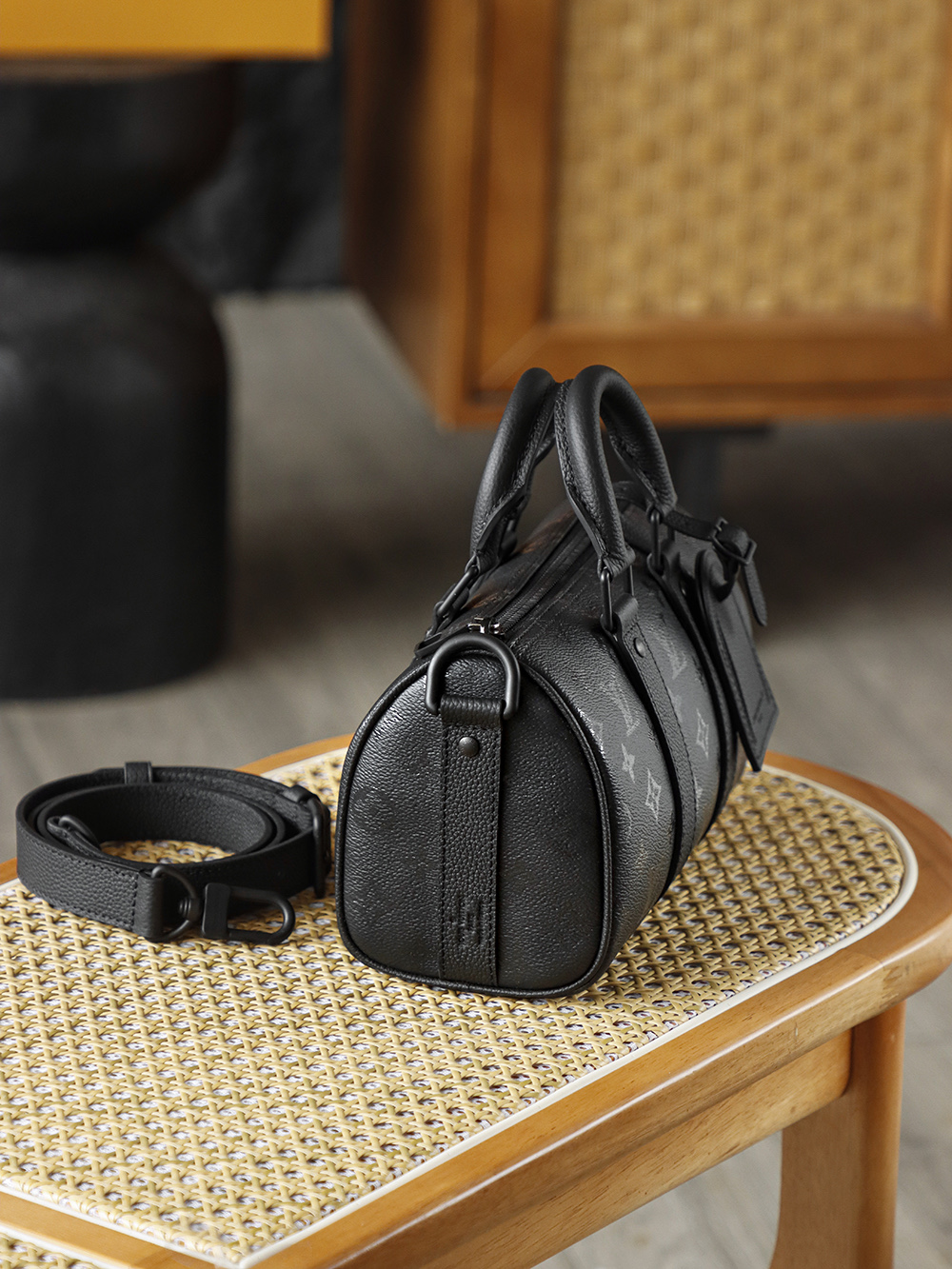 25CM AS LOUIS VUITTON KEEPALL 全钢五金 经典老花 印花 锁扣 涂层帆布  旅行包 黑色A2 M28369