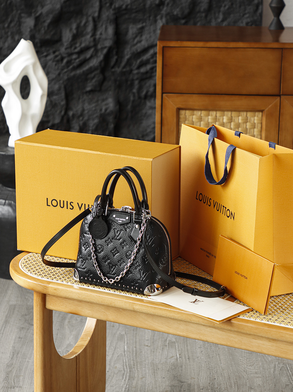 AS LOUIS VUITTON AlmaTrunk BB 全钢五金 经典老花 印花 锁扣 涂层帆布  单肩手提 贝壳包  小号黑色A2 M27812