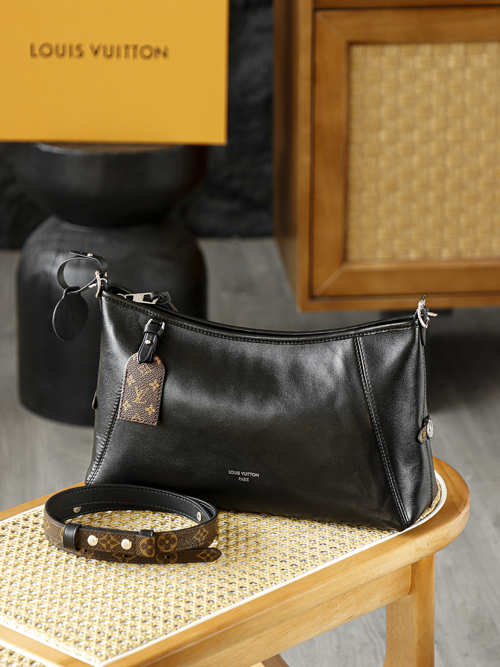 AS LOUIS VUITTON CARRYALL EAST WEST 全钢五金 经典老花 印花 拉链 涂层帆布  腋下单肩包  黑色A0 M28160