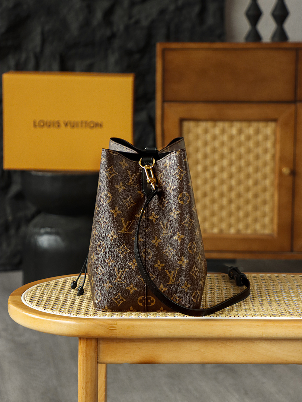 AS LOUIS VUITTON NÉONOÉ MM 全钢五金 经典老花 印花 拉链 涂层帆布  水桶包 棕色A0 M44020