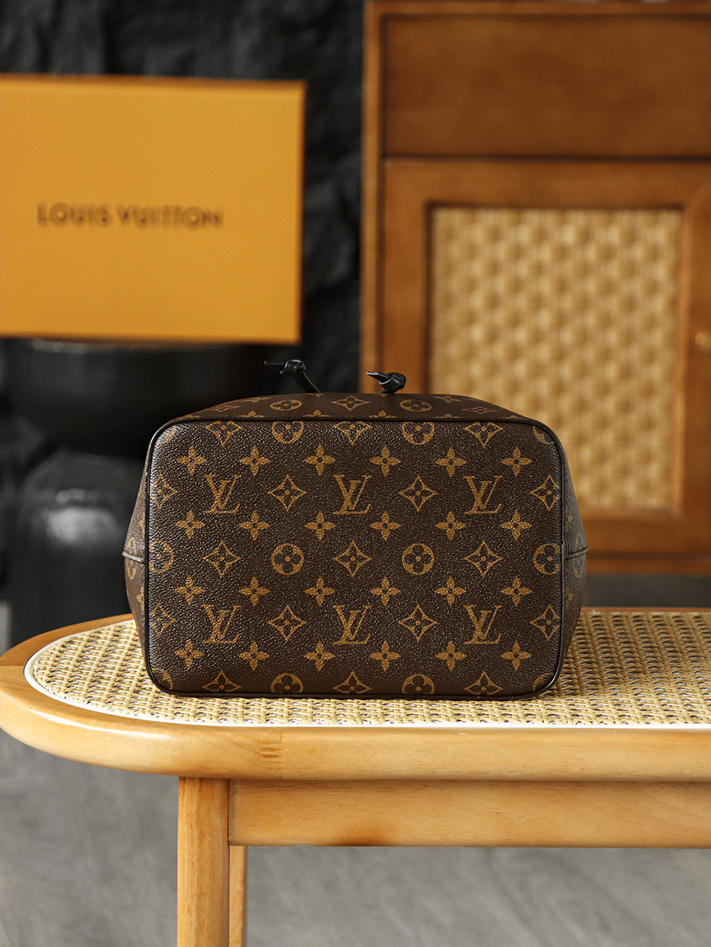 AS LOUIS VUITTON NÉONOÉ MM 全钢五金 经典老花 印花 拉链 涂层帆布  水桶包 棕色A0 M44020