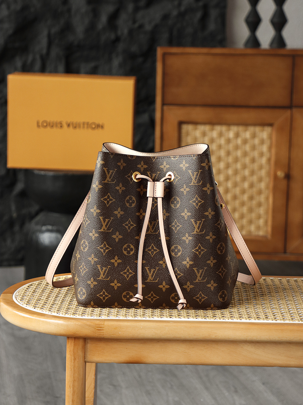 AS LOUIS VUITTON NÉONOÉ MM 全钢五金 经典老花 印花 拉链 涂层帆布  水桶包 棕色A0 M44022