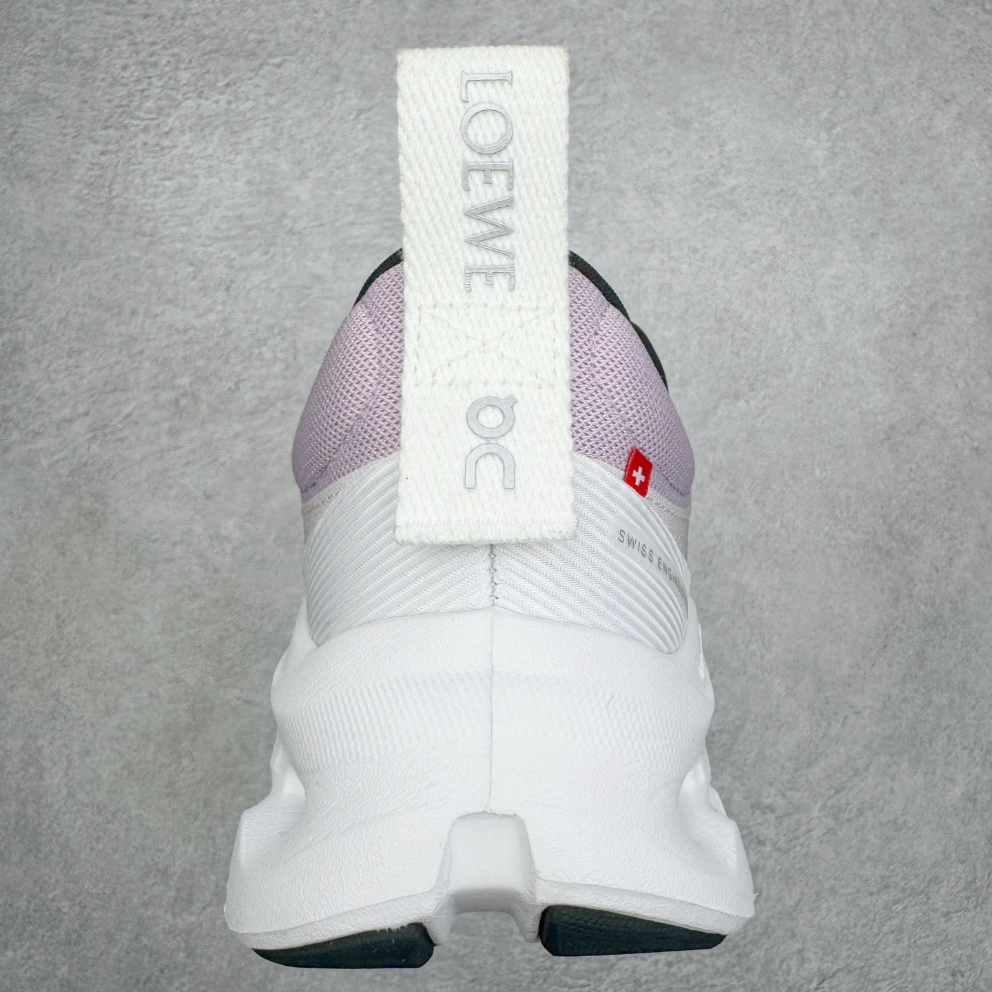 On昂跑 LOEWE x On Cloudtilt 2.0 低筒 时尚舒适防滑耐磨  波鞋 跑步鞋 女款男款  粉色 M929282X17-7137