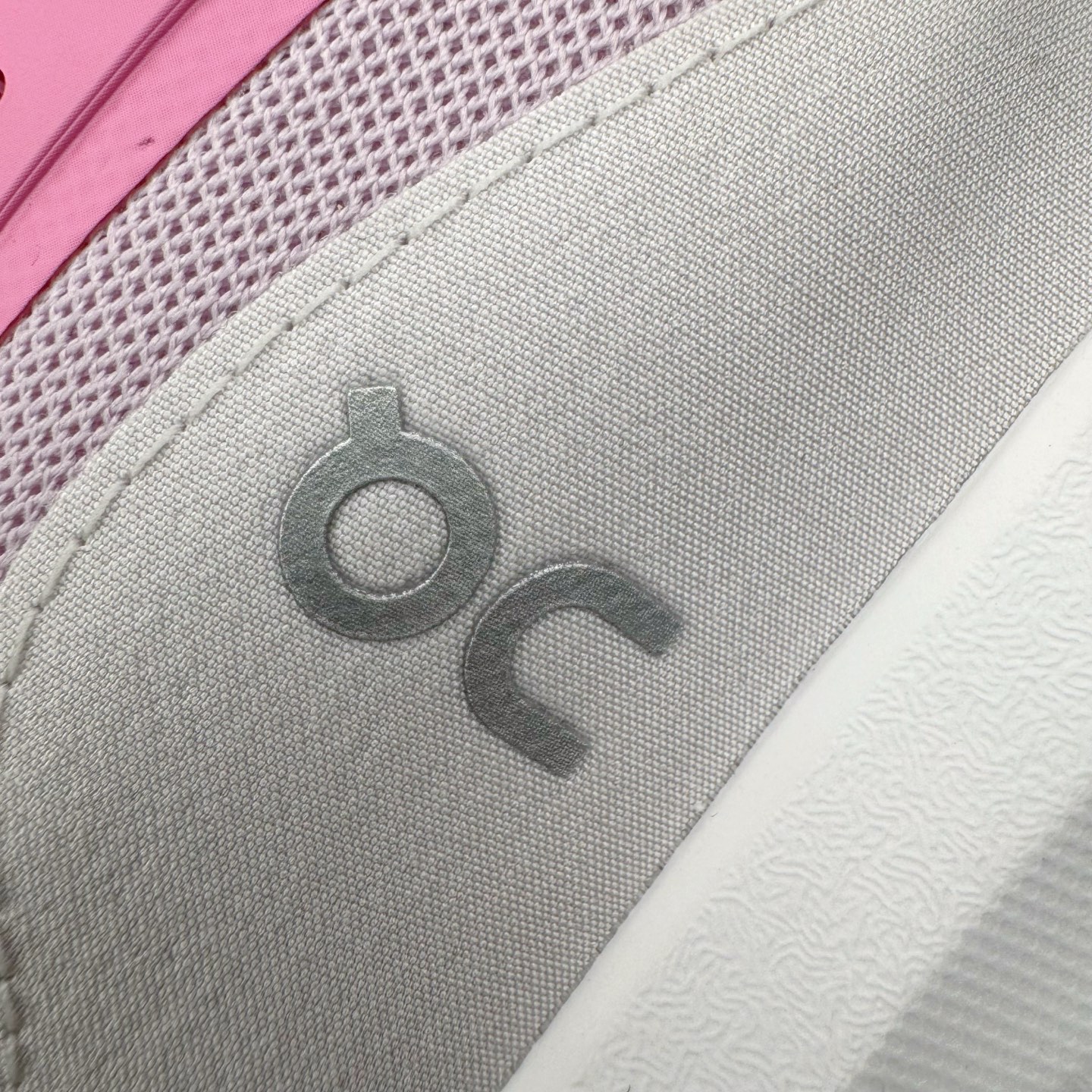 On昂跑 LOEWE x On Cloudtilt 2.0 低筒 时尚舒适防滑耐磨  波鞋 跑步鞋 女款男款  粉色 M929282X17-7137