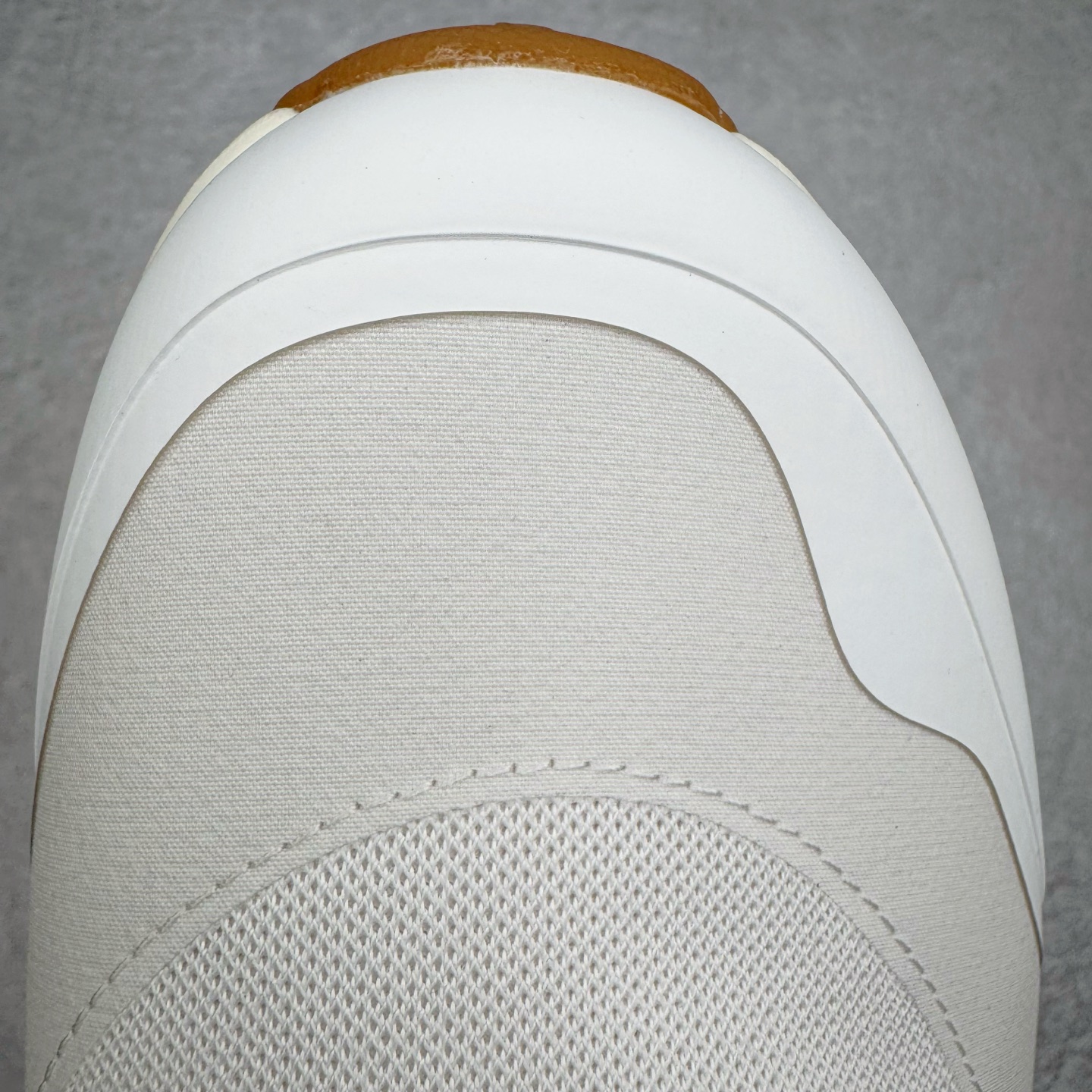 On昂跑 LOEWE x On Cloudtilt 2.0 低筒 时尚舒适防滑耐磨  波鞋 跑步鞋 女款男款  白橙色B0 M929282X30-2109