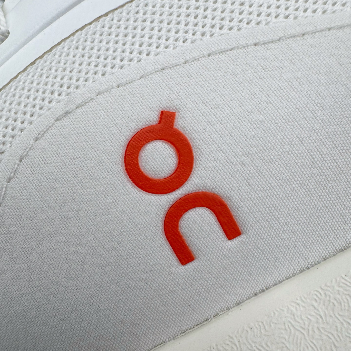 On昂跑 LOEWE x On Cloudtilt 2.0 低筒 时尚舒适防滑耐磨  波鞋 跑步鞋 女款男款  白橙色B0 M929282X30-2109