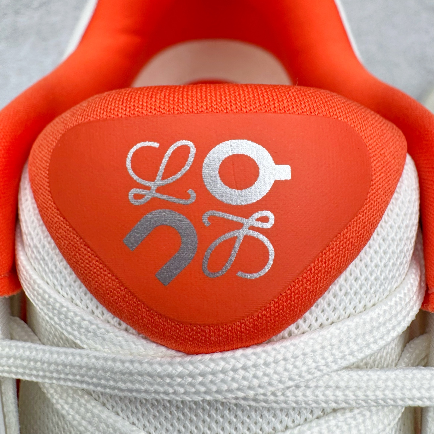 On昂跑 LOEWE x On Cloudtilt 2.0 低筒 时尚舒适防滑耐磨  波鞋 跑步鞋 女款男款  白橙色B0 M929282X30-2109