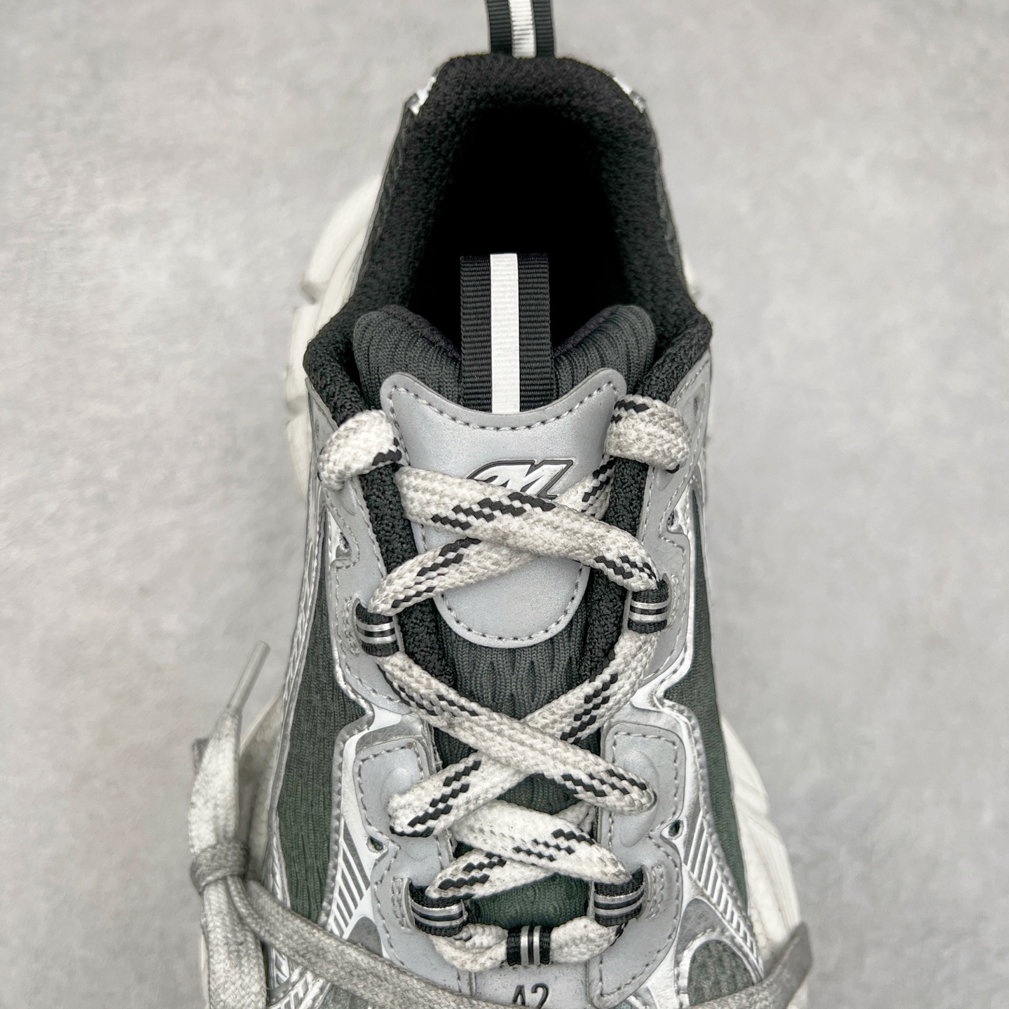 Balenciaga 巴黎世家 3XL 网布 系带 做旧 银灰白 低筒 老爹鞋 运动 复古板鞋 休闲鞋 男鞋 女鞋 