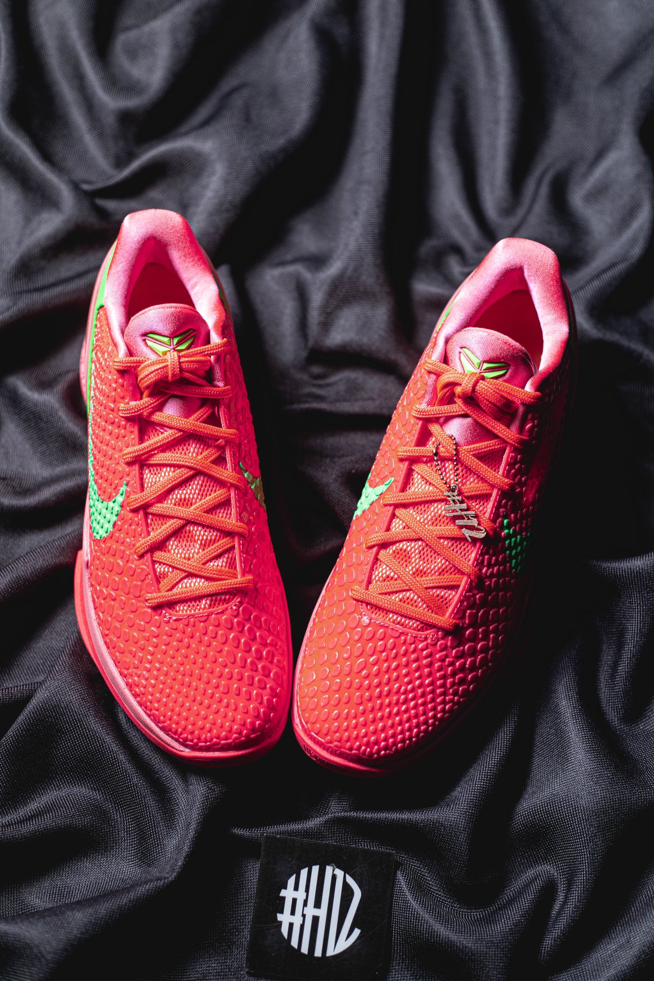 H12/Godkiller Kobe6 前掌Zoom Turbo 气垫 后掌EVA缓震 低筒 球鞋 籃球鞋 實戰鞋  真碳板 男鞋  波鞋  WNBA全明星PE  CW2190-300