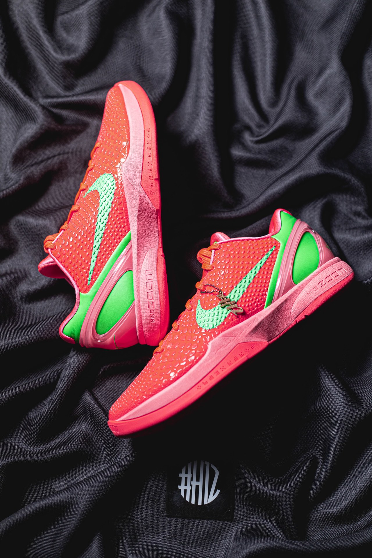 H12/Godkiller Kobe6 前掌Zoom Turbo 气垫 后掌EVA缓震 低筒 球鞋 籃球鞋 實戰鞋  真碳板 男鞋  波鞋  WNBA全明星PE  CW2190-300