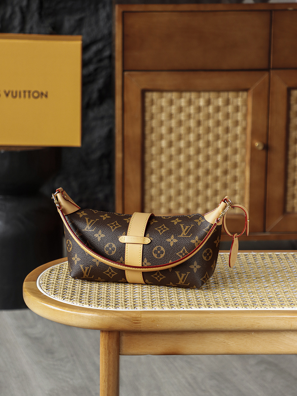 AS LOUIS VUITTON Pochette  全钢五金 经典老花 印花 拉链 涂层帆布 手提 斜挎单肩包 棕色A0 M26191