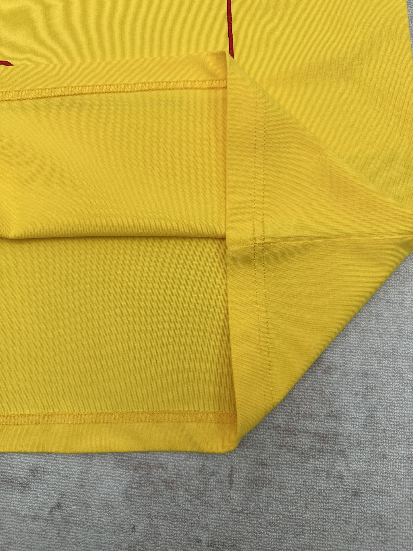 DIOR 迪奥 Dracula  短袖 T恤 棉质夏季 黄色 A0 