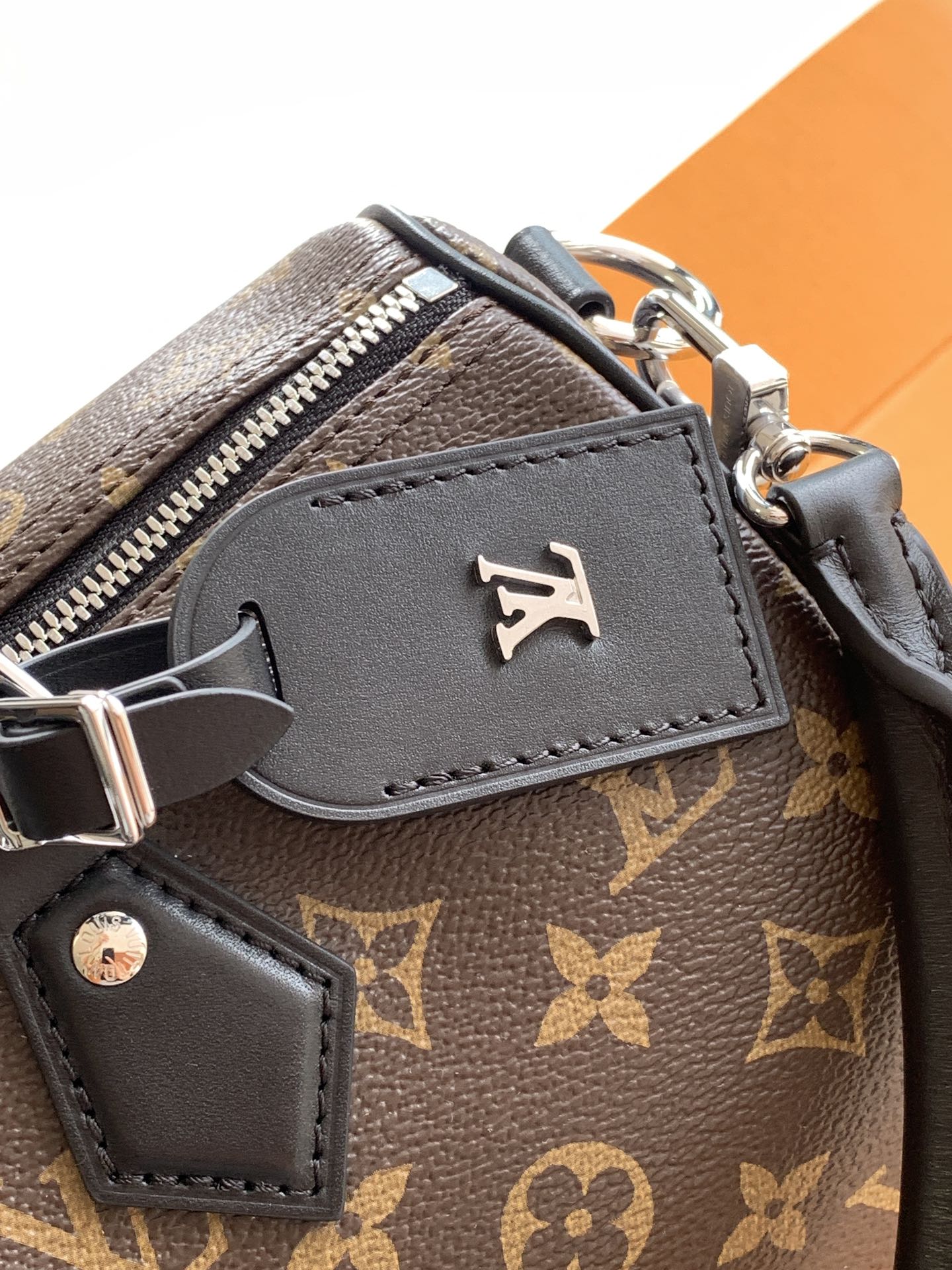 LOUIS VUITTON Speedy 30  全钢五金 经典老花 印花 拉链 涂层帆布 手提 斜挎单肩包 棕色A0 M12243