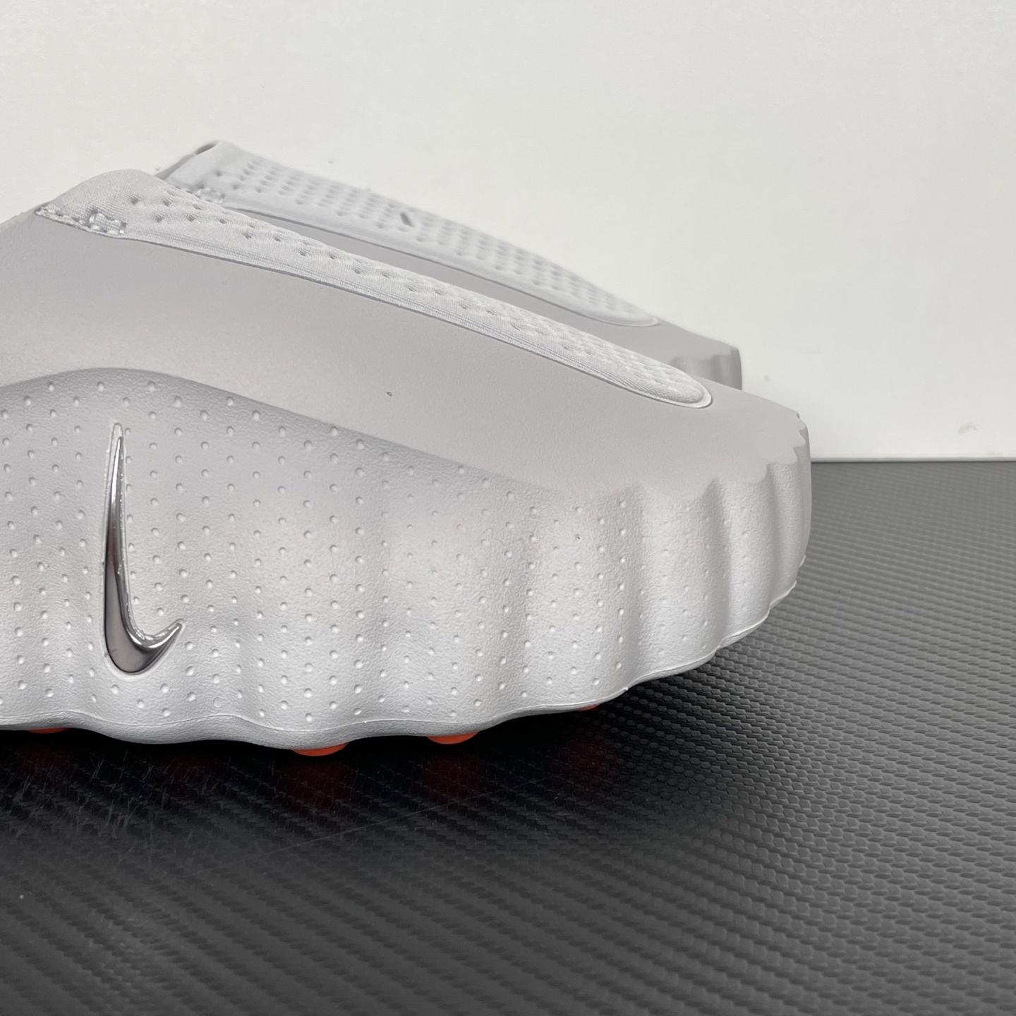 Nike Mind 001 舒适柔软 包头 拖鞋男女同款 浅烟灰色 HQ4307-003 HQ4309-003