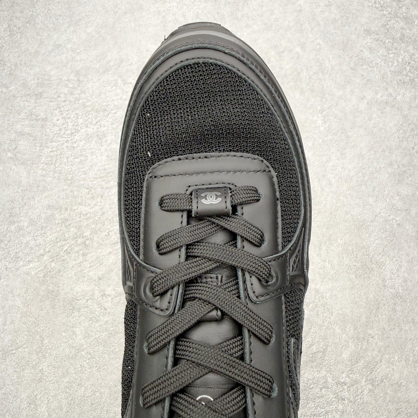 CHANEL 香奈儿 26C 徽标 银灰色 低筒 运动鞋 休闲鞋 跑步鞋 女鞋 黑色 G47012-B23027-U6224