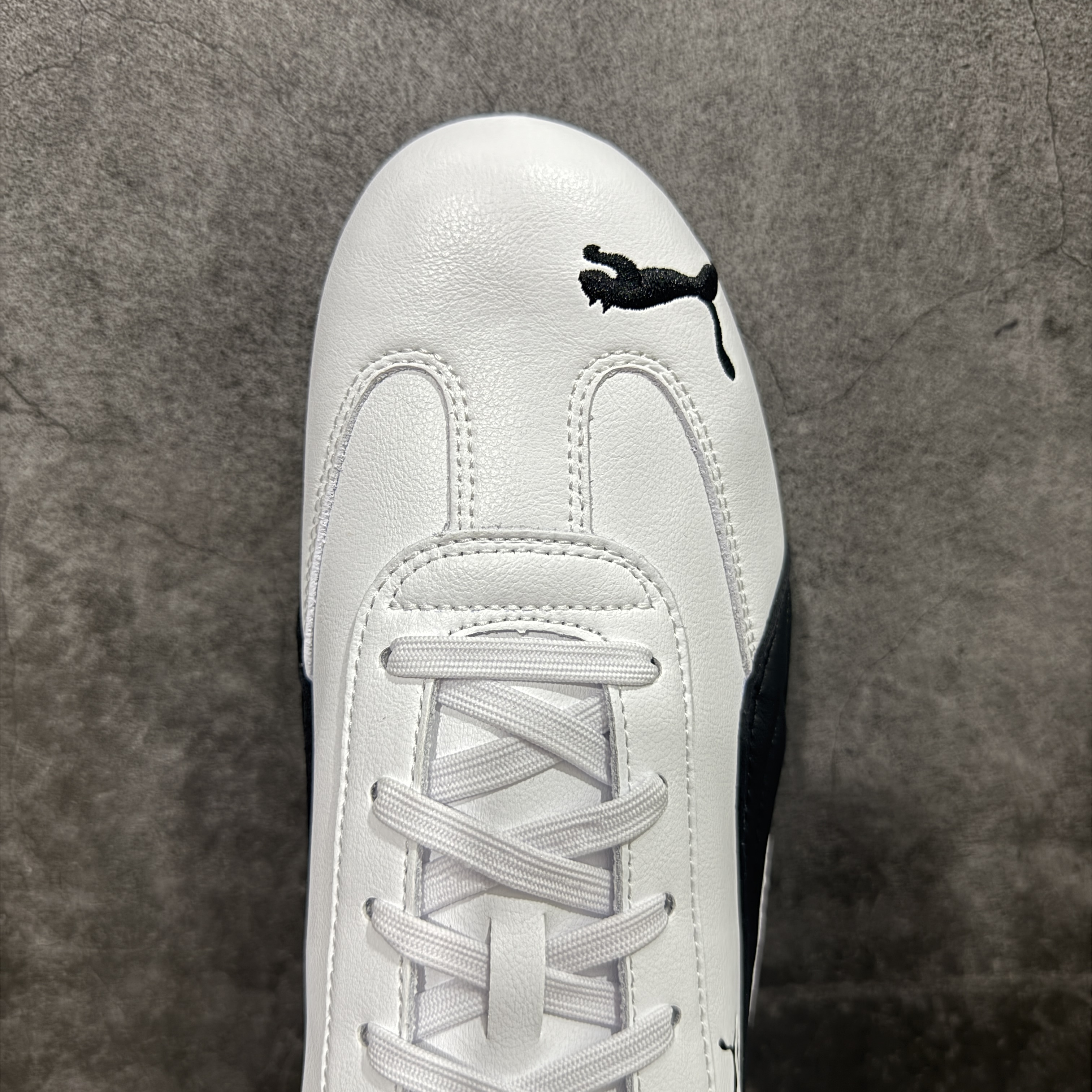 PUMA  Speedcat  圆头系带 二层绒面皮防滑耐磨 低筒 舒适时尚 赛车 跑步鞋 休闲鞋 波鞋 黑白 皮 401603-02