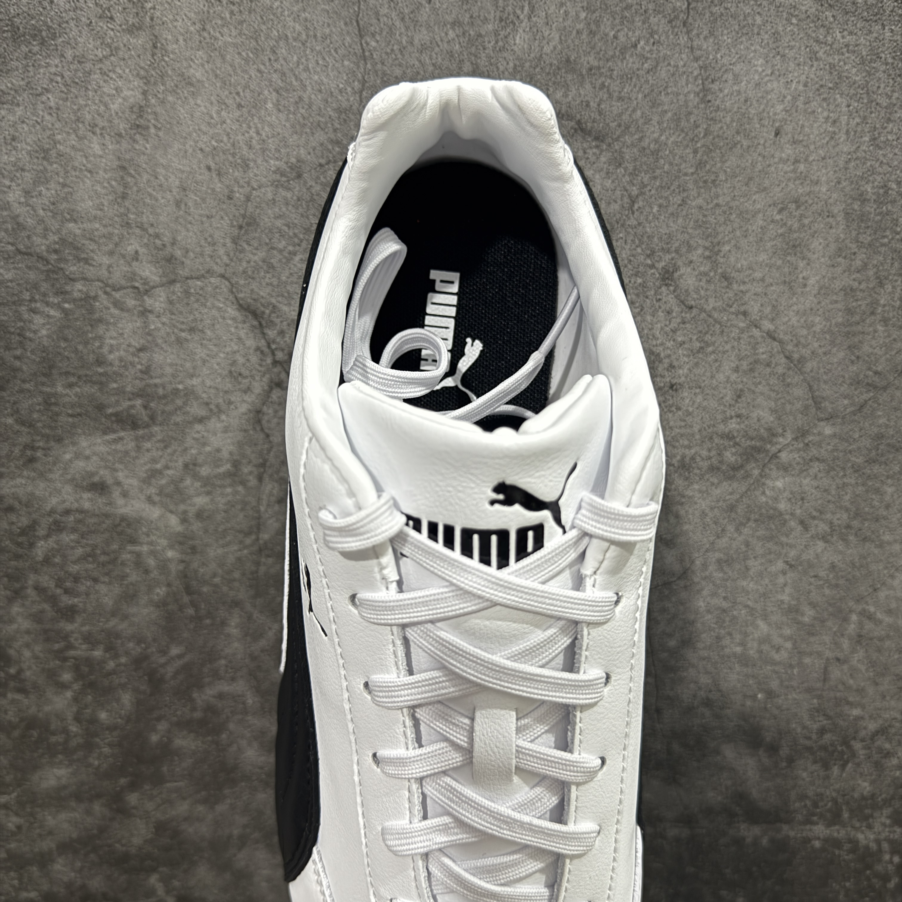 PUMA  Speedcat  圆头系带 二层绒面皮防滑耐磨 低筒 舒适时尚 赛车 跑步鞋 休闲鞋 波鞋 黑白 皮 401603-02