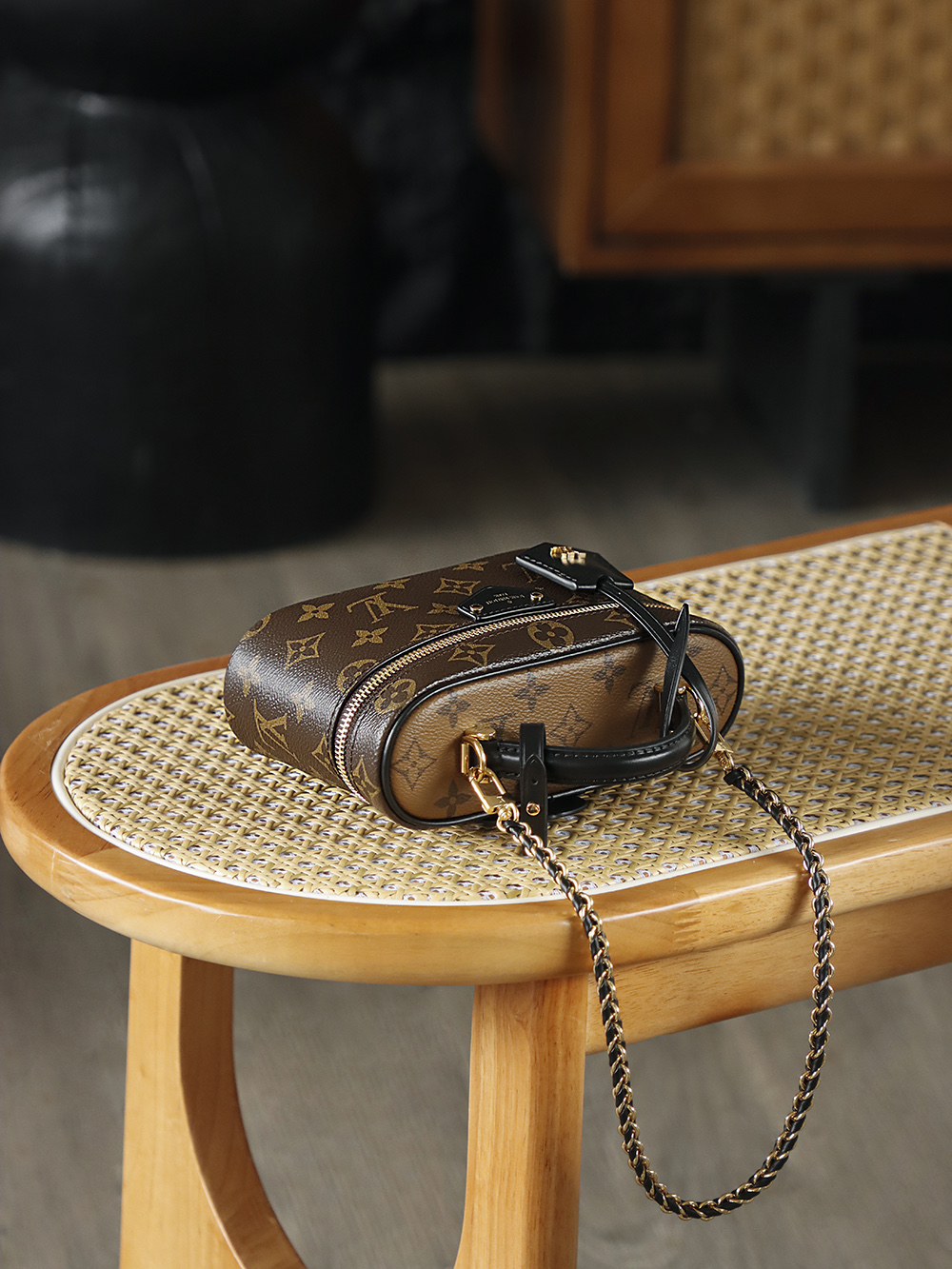 AS LOUIS VUITTON Vanity Chain Pouch 全钢五金 经典老花 印花 拉链 涂层帆布 手提 化妆袋 棕色A0 M47125